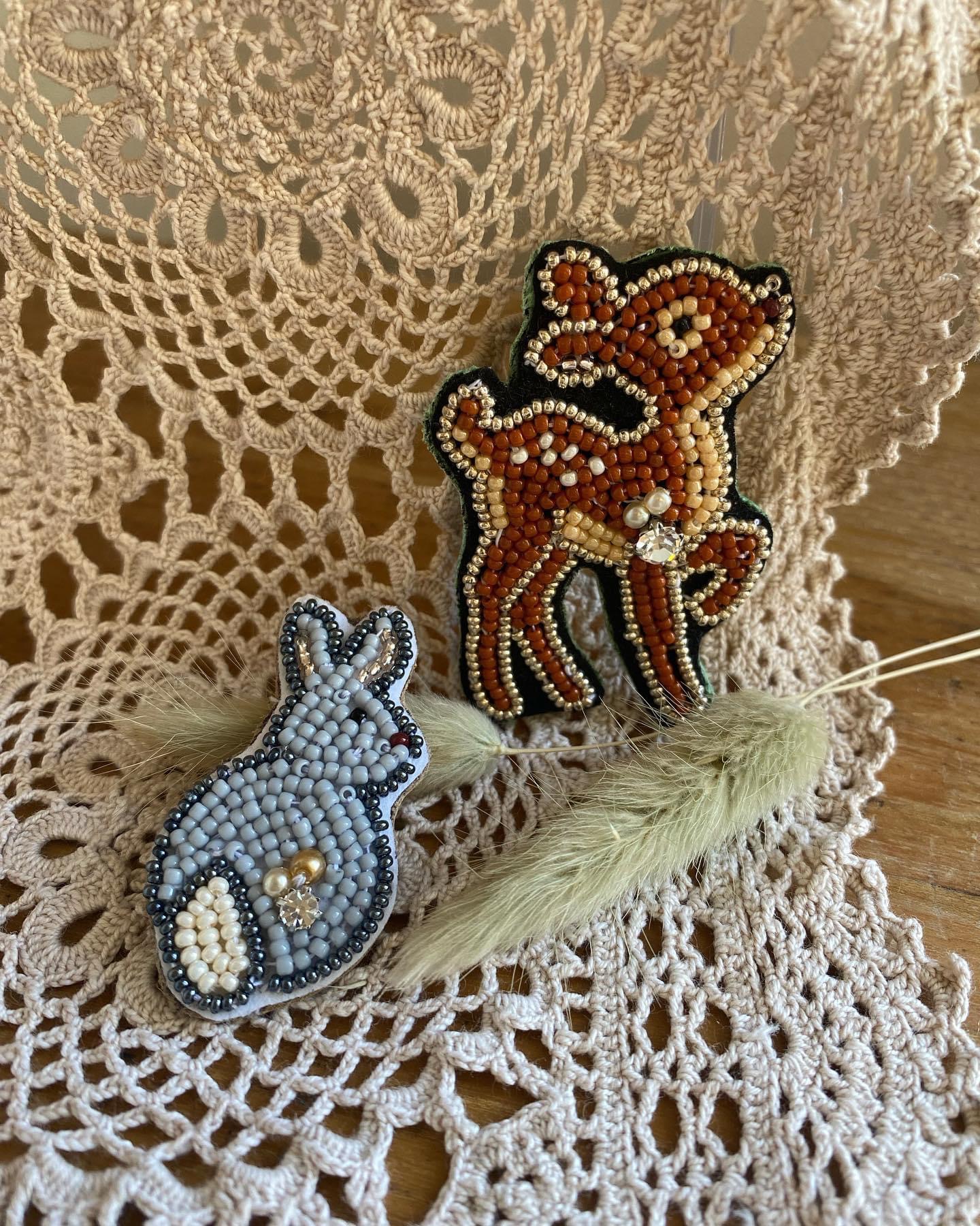ビーズ刺繍のブローチやXmasオーナメントを作ろう♪」 | iichi 日々の