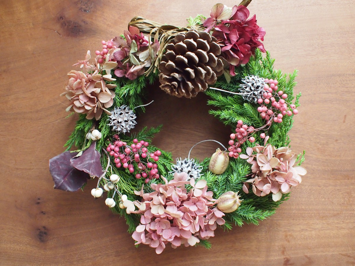 フレッシュクリスマスリース スモーキーピンク Iichi ハンドメイド クラフト作品 手仕事品の通販