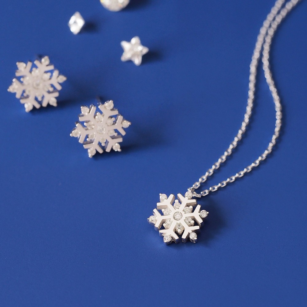 雪の結晶 ネックレス ピアス 限定セット Iichi ハンドメイド クラフト作品 手仕事品の通販