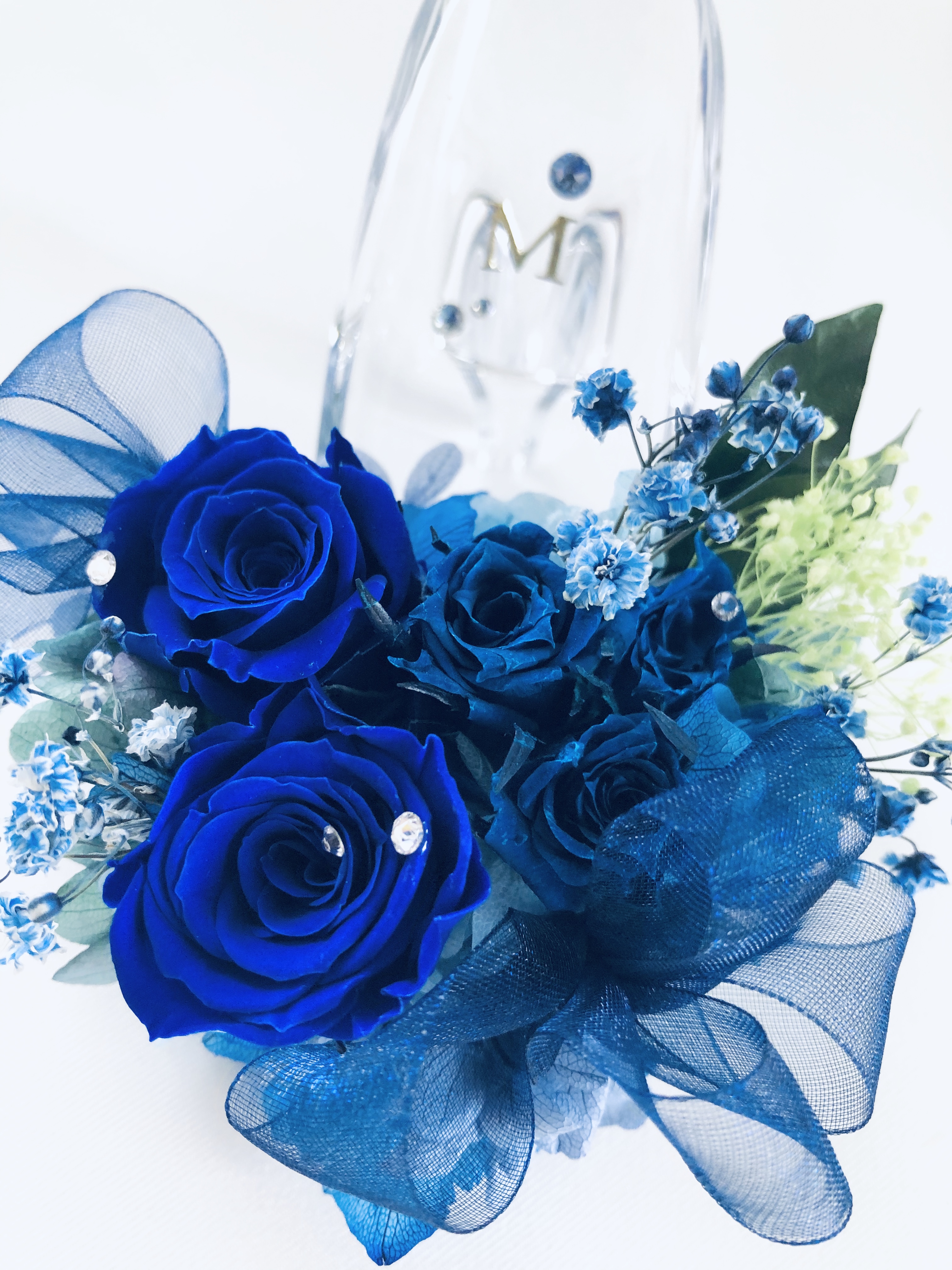 プリザーブドフラワー ガラスの靴ミニシリーズ 青い薔薇のミニサイズのガラスの靴 リボンラッピング付き Iichi ハンドメイド クラフト作品 手仕事品の通販