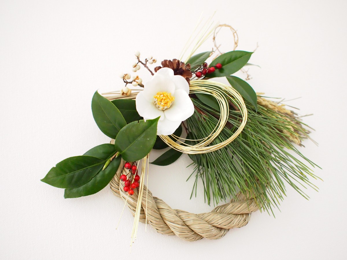 椿のしめ縄リース 正月飾り | iichi ハンドメイド・クラフト作品・手 