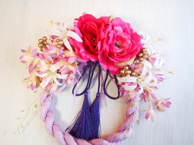 お花が可愛いしめ縄リース 薔薇１６２６ Iichi ハンドメイド クラフト作品 手仕事品の通販