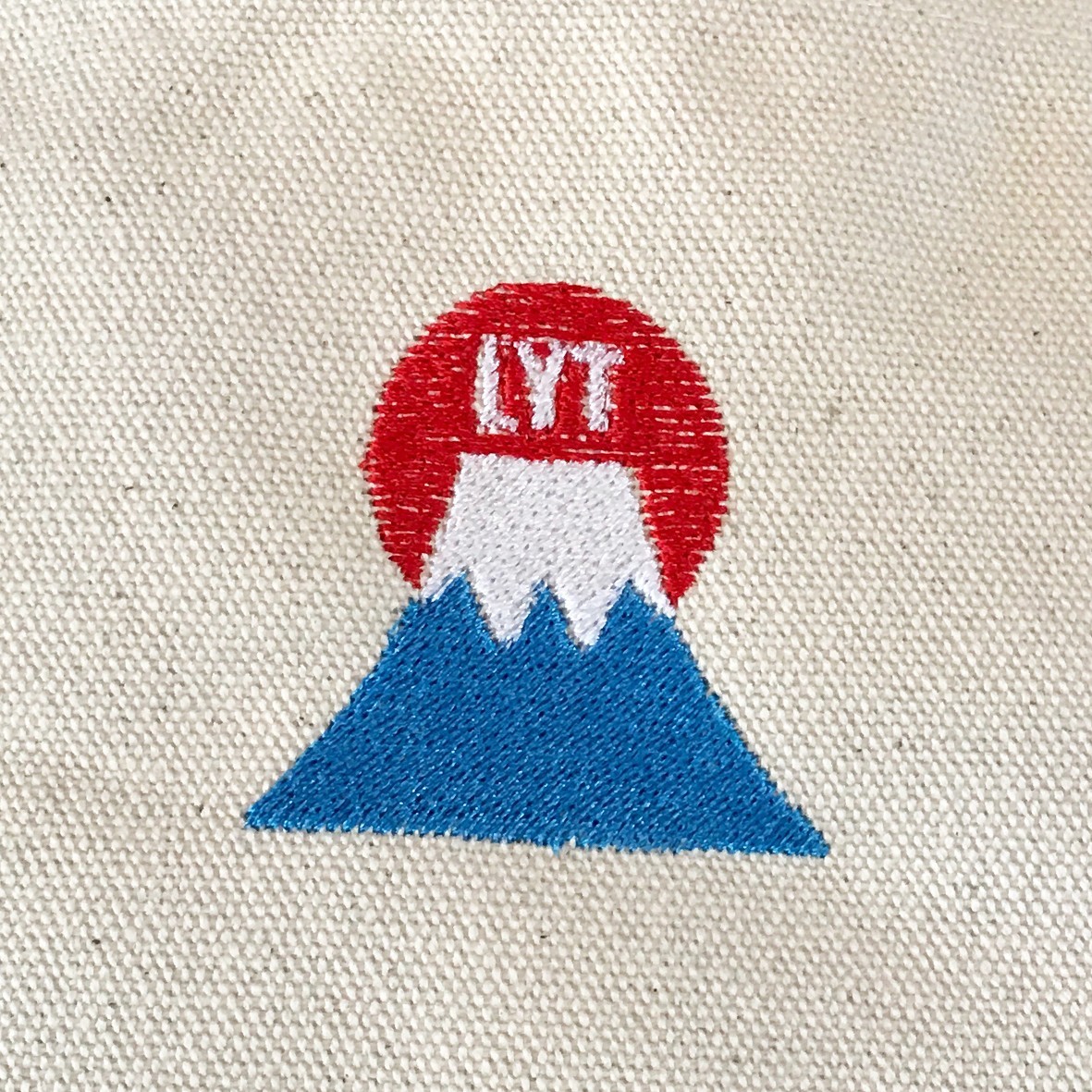 盆栽 富士山 刺繍 キャンバストート Iichi ハンドメイド クラフト作品 手仕事品の通販