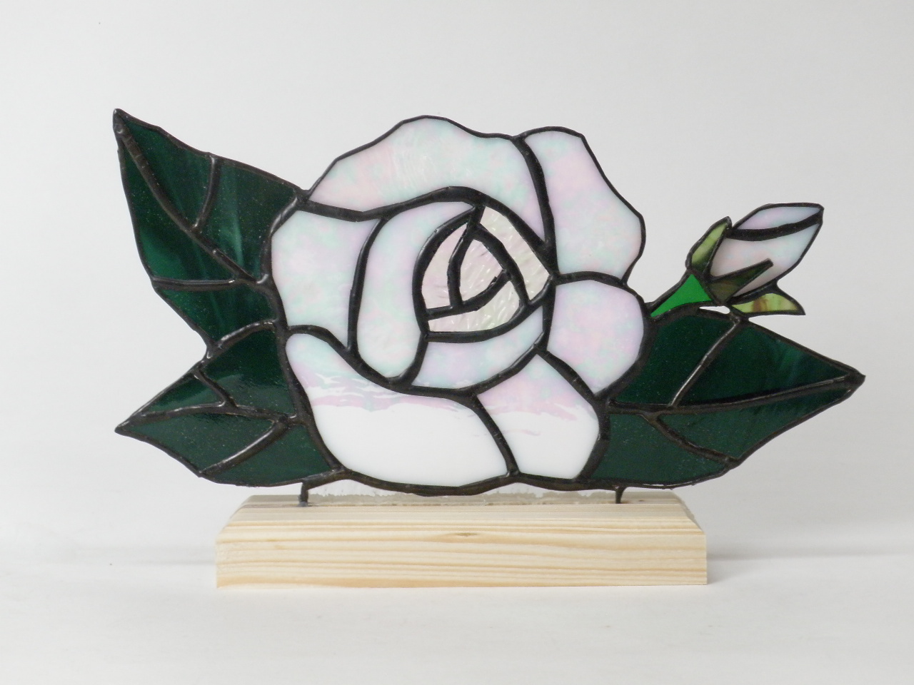ステンドグラス 薔薇パネル ホワイト Iichi ハンドメイド クラフト