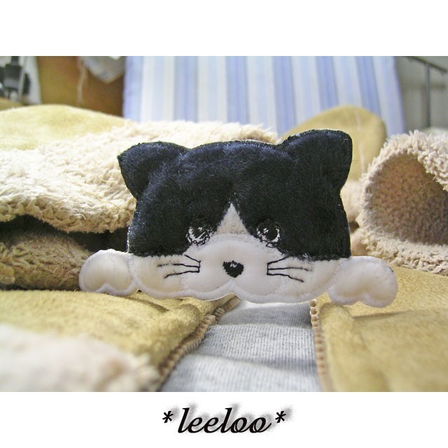 鉢割猫 アップリケ刺繍 猫ワッペン Iichi ハンドメイド クラフト作品 手仕事品の通販