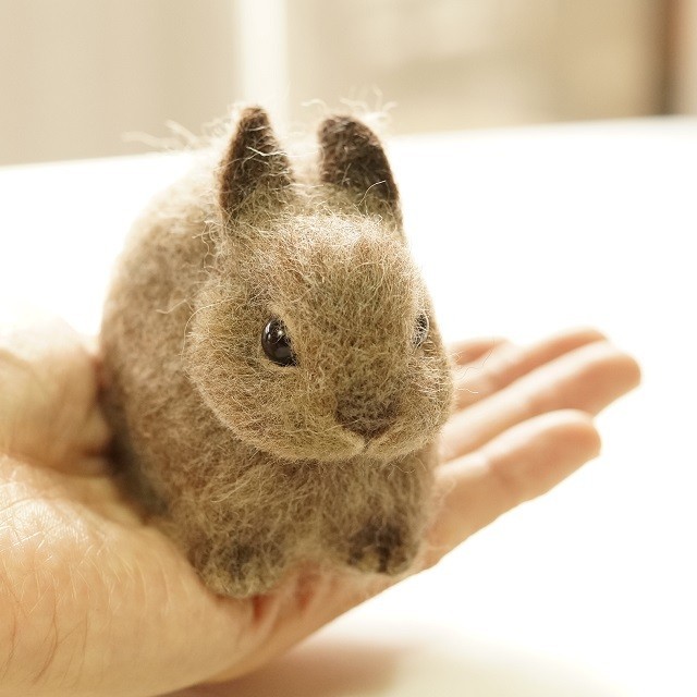 ちびっこいうさぎ 茶色 Iichi ハンドメイド クラフト作品 手仕事品の通販