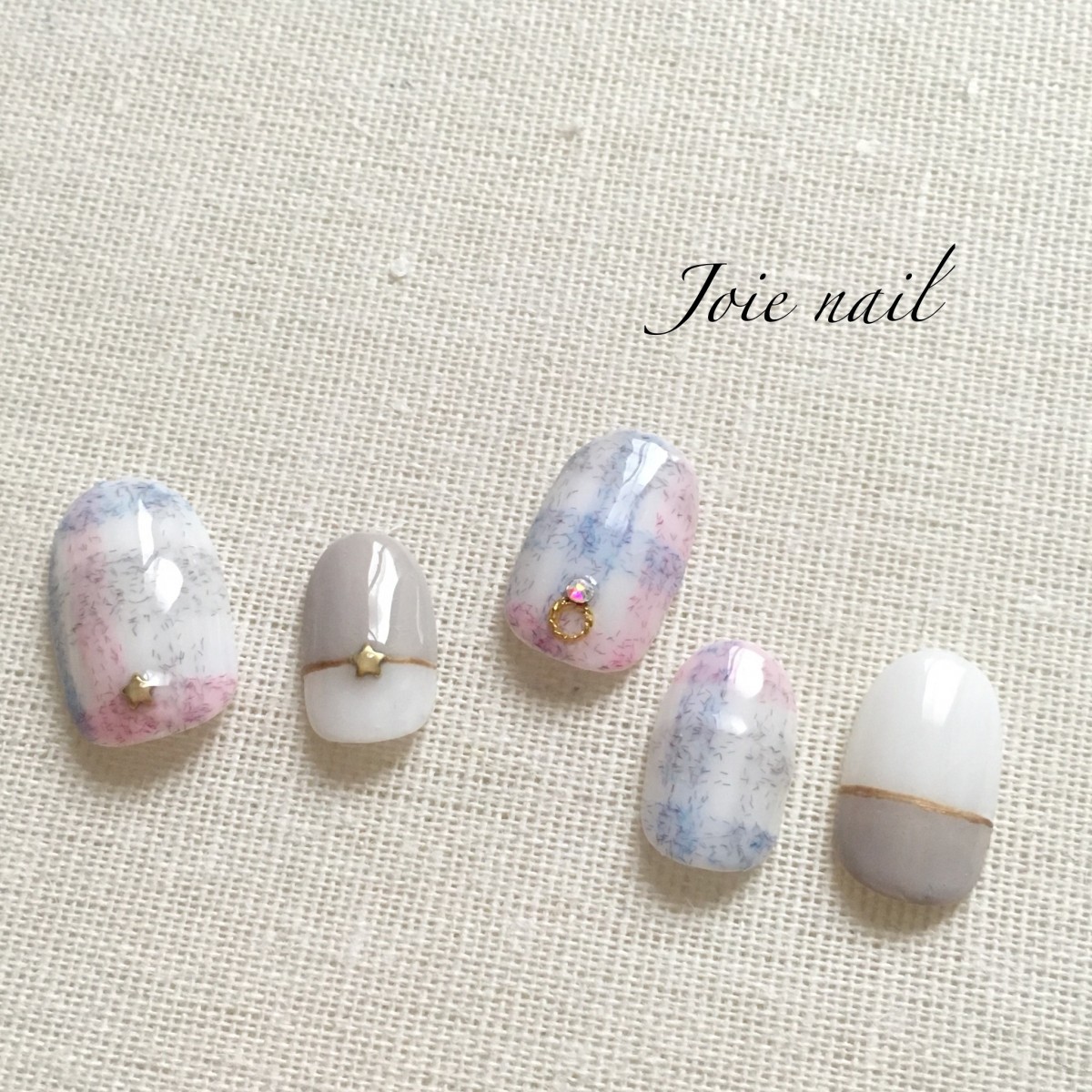 淡色チェックネイル Iichi ハンドメイド クラフト作品 手仕事品の通販