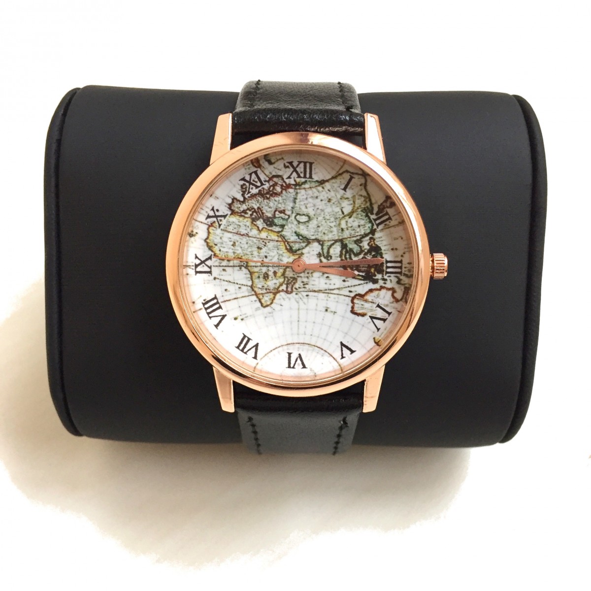 オシャレなマップレザー 男女兼用 世界地図柄 腕時計 Iichi ハンドメイド クラフト作品 手仕事品の通販