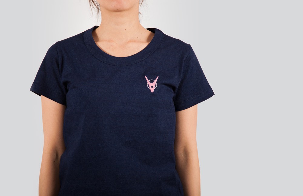 シュール ボディーからオリジナル お土産 プレゼントに 洗濯バサミの刺繍 ｔシャツ Tcollector Iichi ハンドメイド クラフト作品 手仕事品の通販