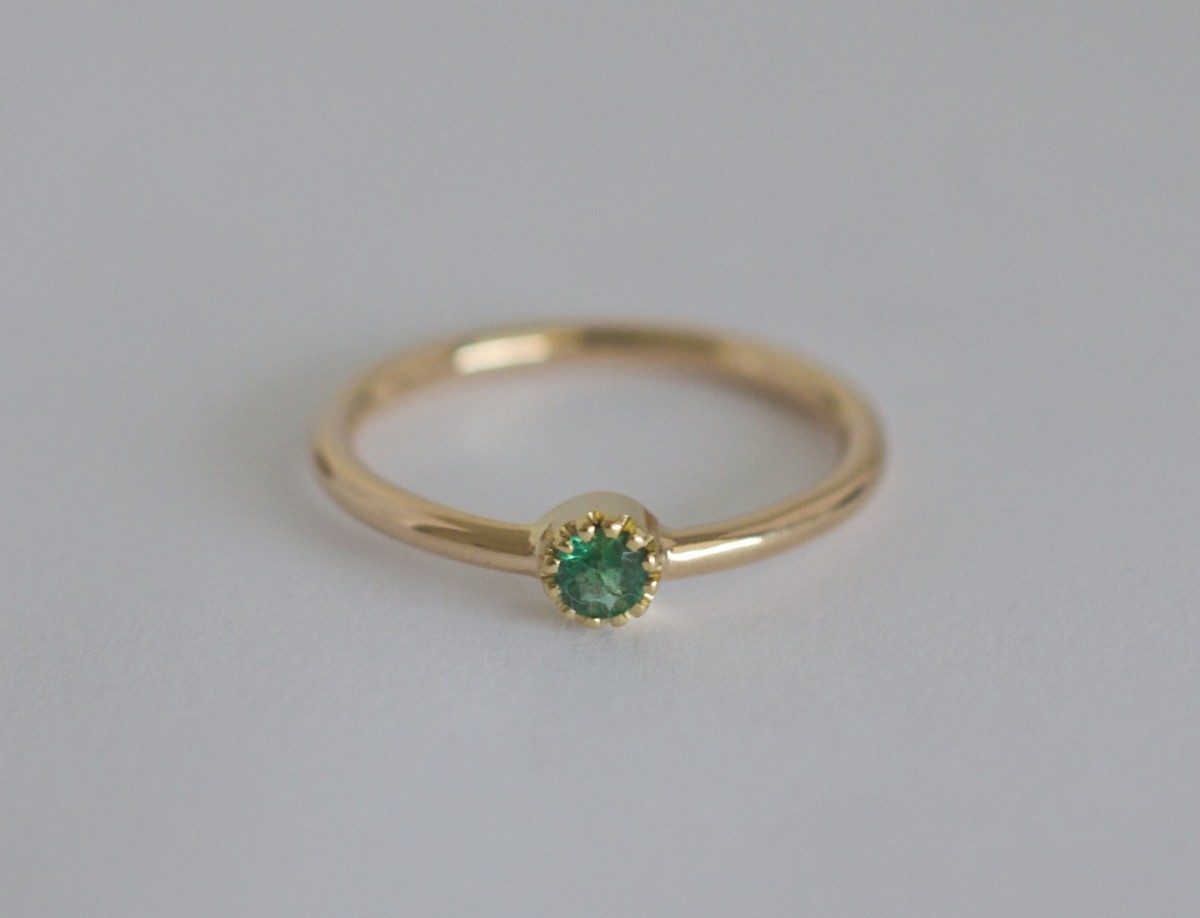 エメラルドグリーンリング Iichi ハンドメイド クラフト作品 手仕事品の通販 エメラルドグリーンリング Iichi ハンドメイド クラフト作品 手仕事品の通販