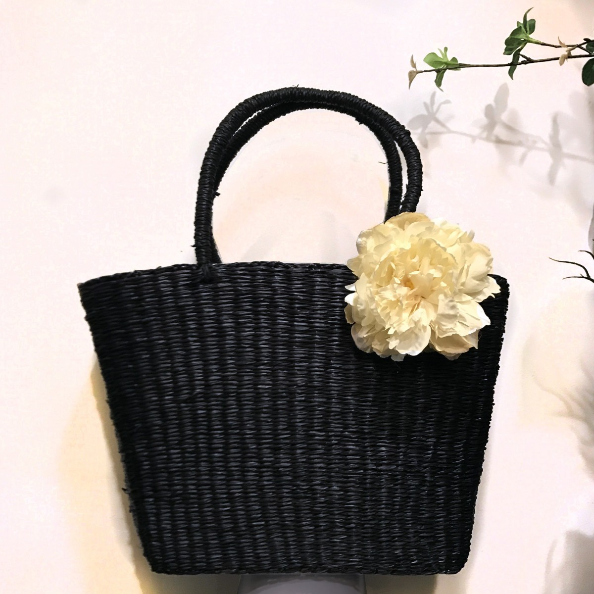 コサージュ ナチュラルかごバッグ 黒 Iichi ハンドメイド クラフト作品 手仕事品の通販
