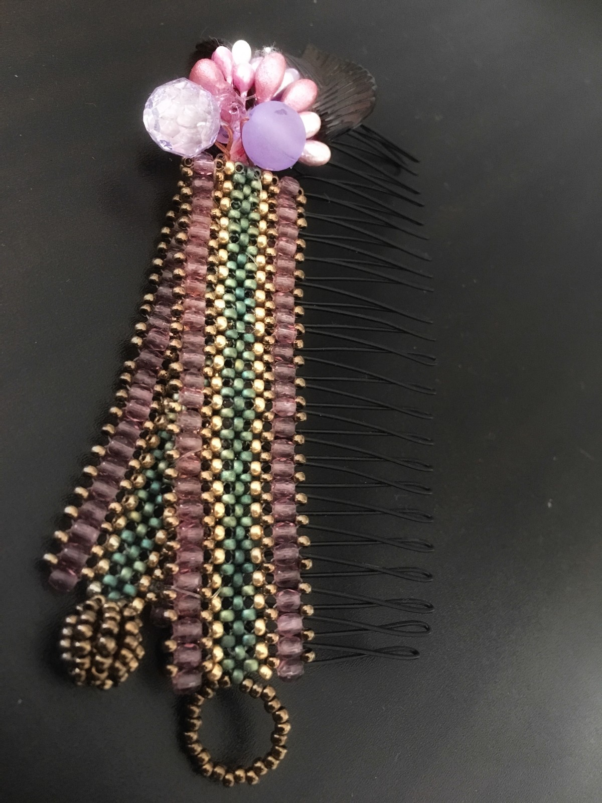 ビーズバンドのコーム 髪飾り Iichi ハンドメイド クラフト作品 手仕事品の通販
