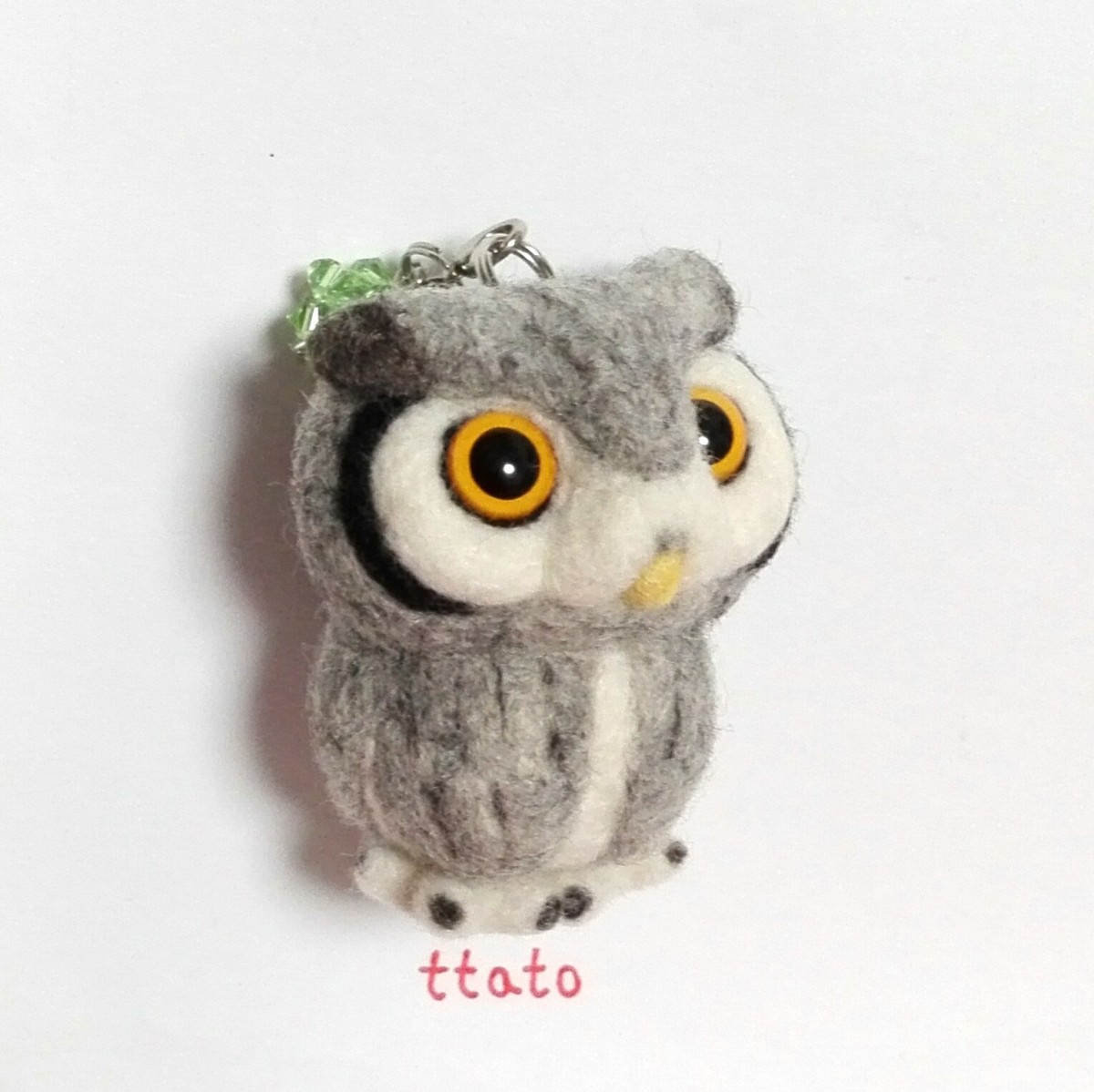 ふくろう アフリカオオコノハズク のストラップ羊毛フェルト Iichi ハンドメイド クラフト作品 手仕事品の通販