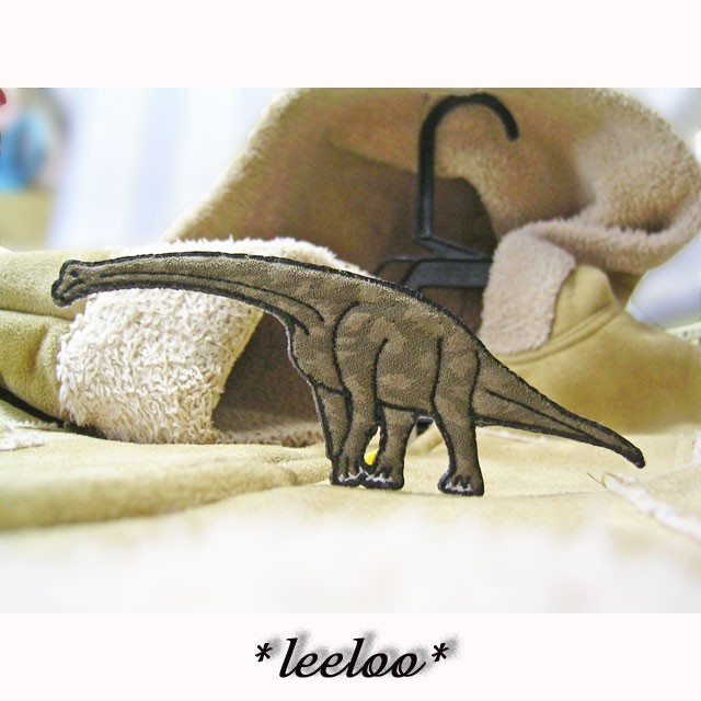 恐竜ブラキオサウルス ダークグリーン ワッペン Iichi ハンドメイド クラフト作品 手仕事品の通販