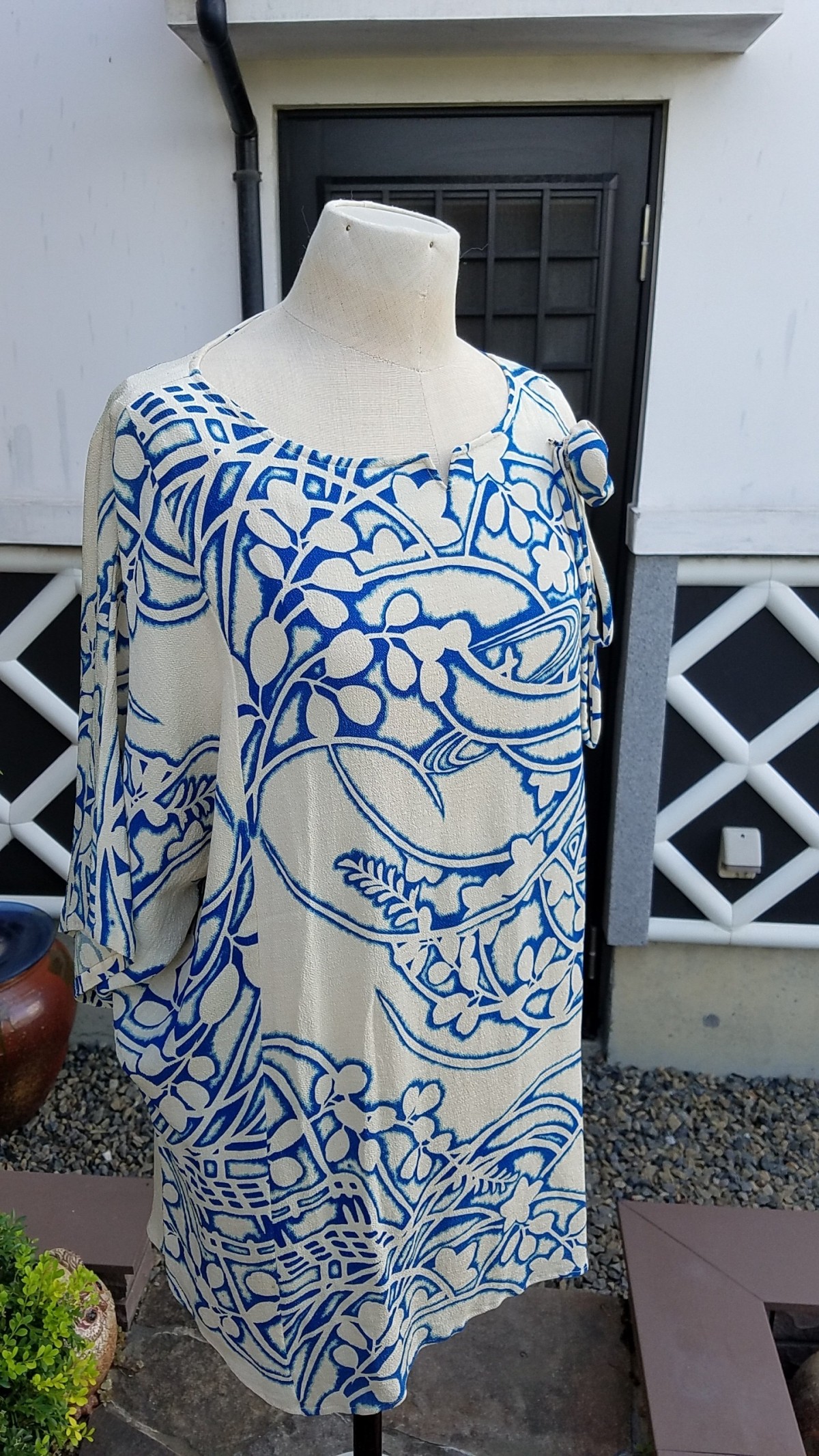 着物リメイク 手作り 長浜ちりめん チュニック コサージュ ストール付き Iichi ハンドメイド クラフト作品 手仕事品の通販