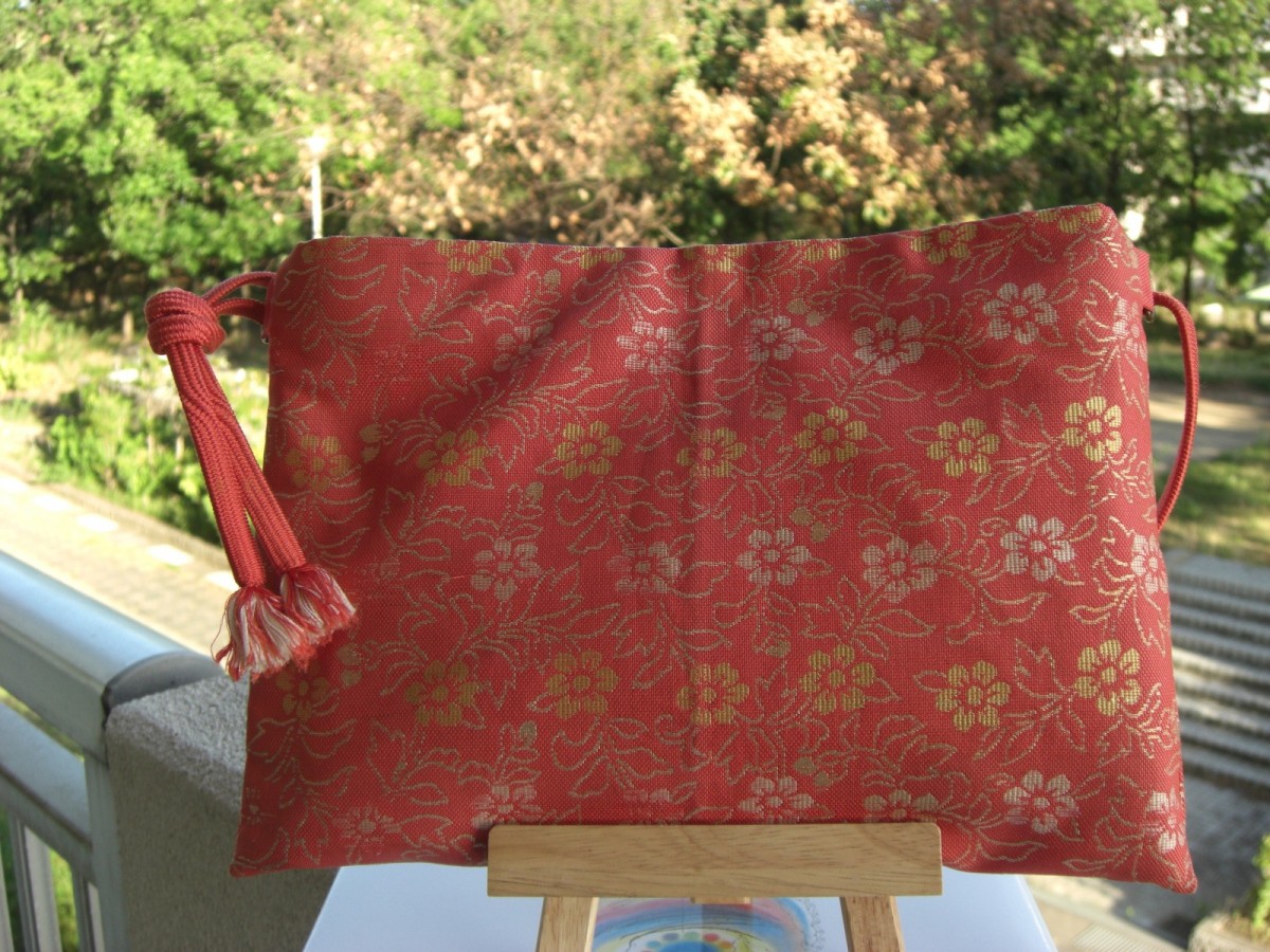 着物帯バッグ 吉祥小花文様 名古屋帯 お花畑ﾎﾟｹｯﾄ ｽﾏﾎﾎﾟｰﾁ付 ｉ３７ Iichi ハンドメイド クラフト作品 手仕事品の通販