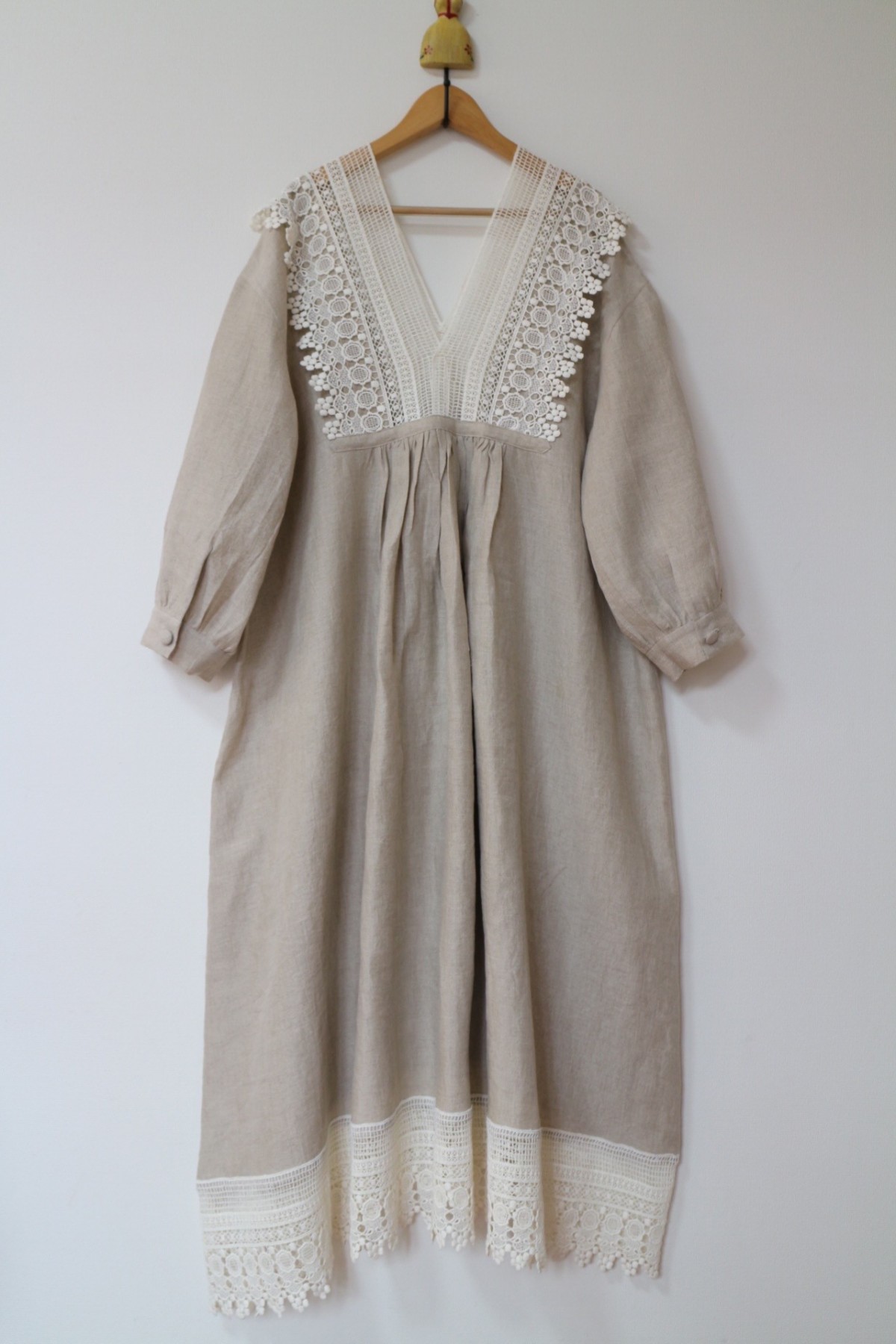 上質リネン100 アンティーク風レースワンピース 一枚限定 Iichi ハンドメイド クラフト作品 手仕事品の通販