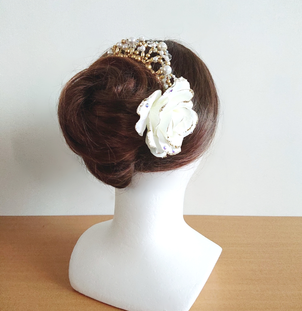 ☆バレエ バラとゴールドの髪飾り 白 パキータ・キトリ☆ | iichi