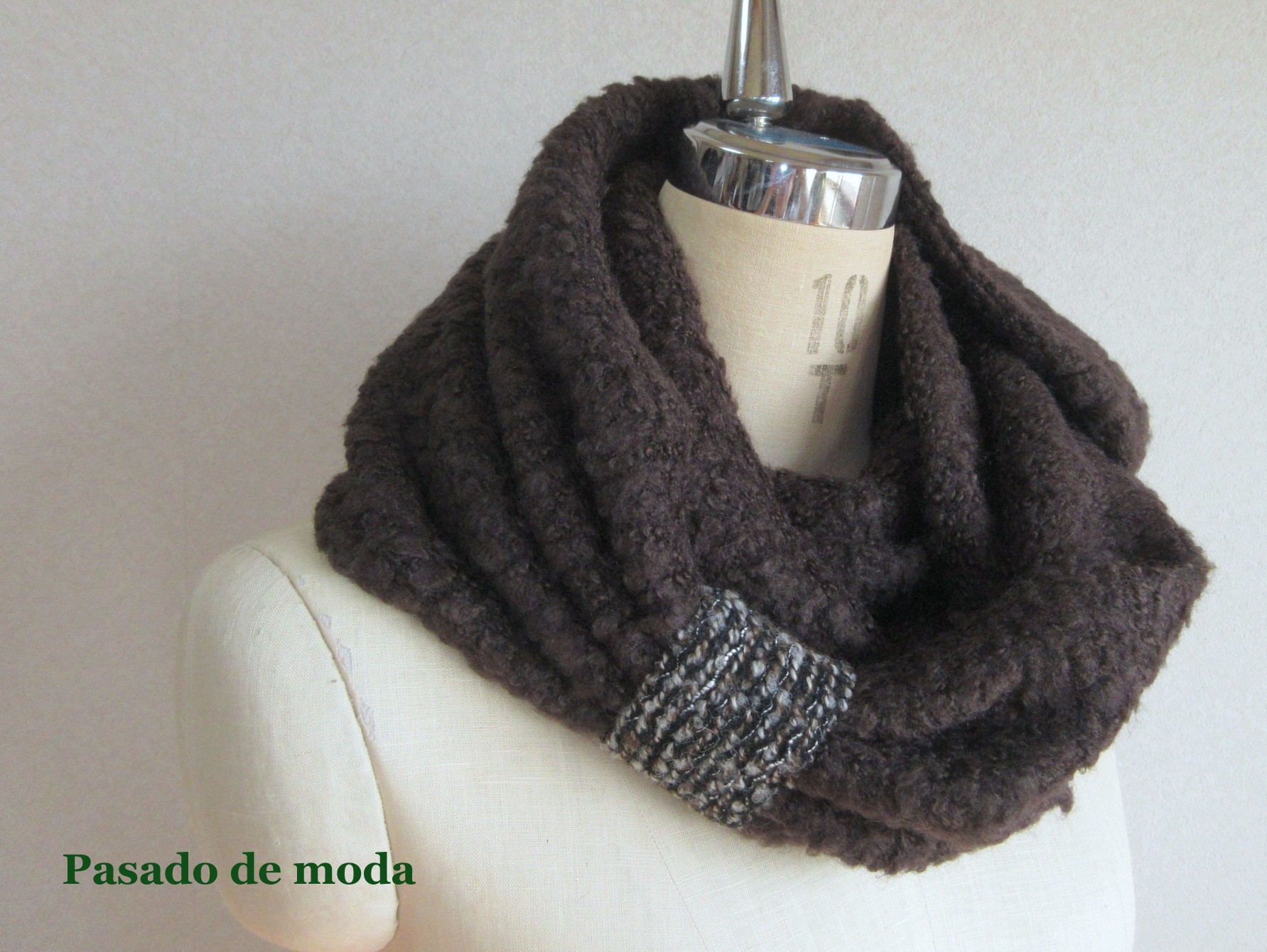 ふわりふわ ループヤーンスヌード ギフトラッピング無料 Iichi ハンドメイド クラフト作品 手仕事品の通販