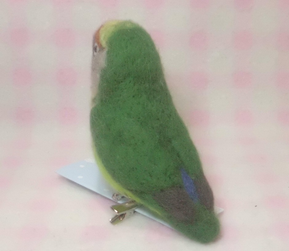 ヤエザクラインコ Mini 選べる2タイプ クリップ付ブローチorマグネット 羊毛フェルト Iichi ハンドメイド クラフト作品 手仕事品の通販