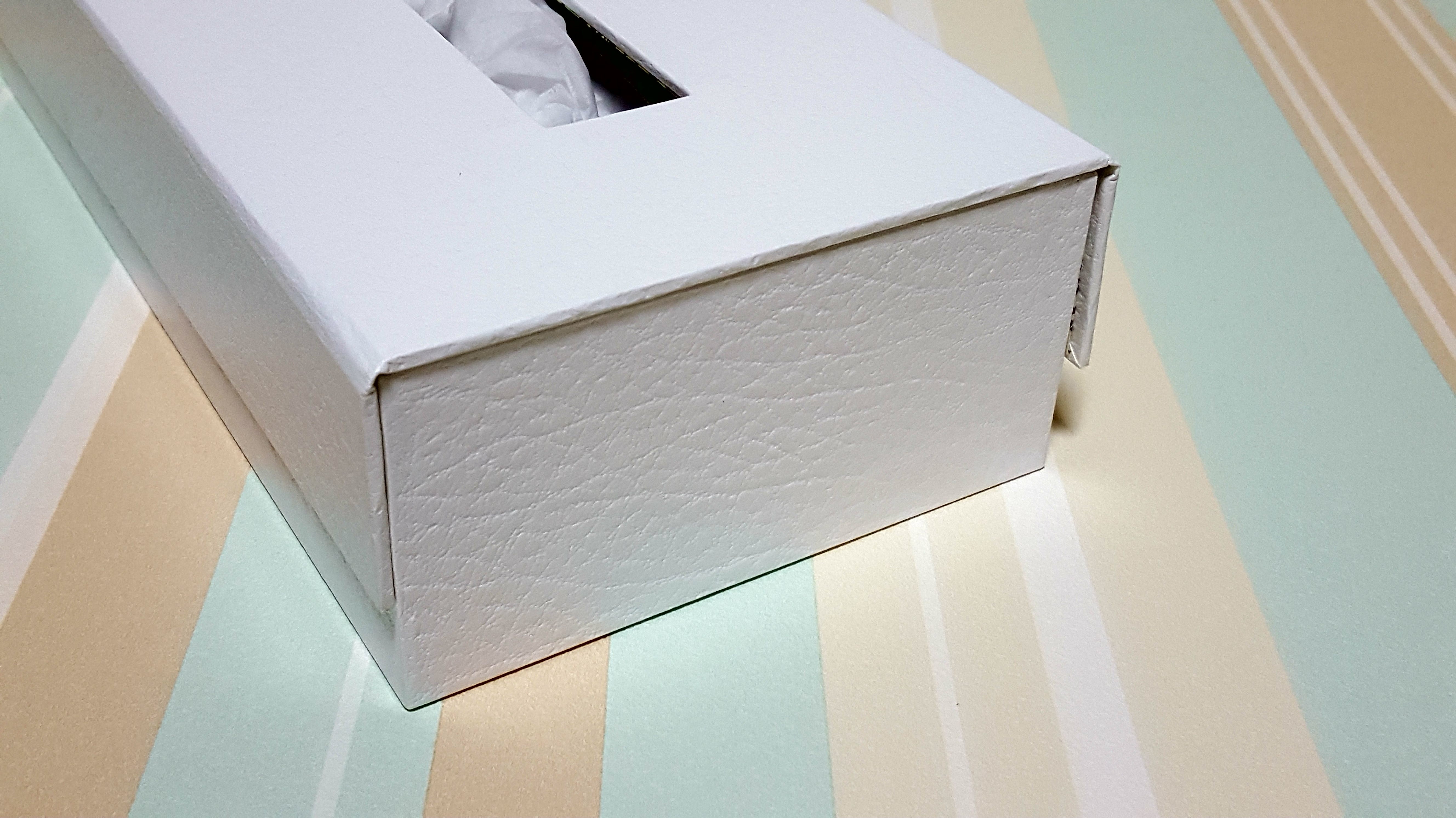 内側かわいい ティッシュボックスの箱 Iichi ハンドメイド クラフト作品 手仕事品の通販