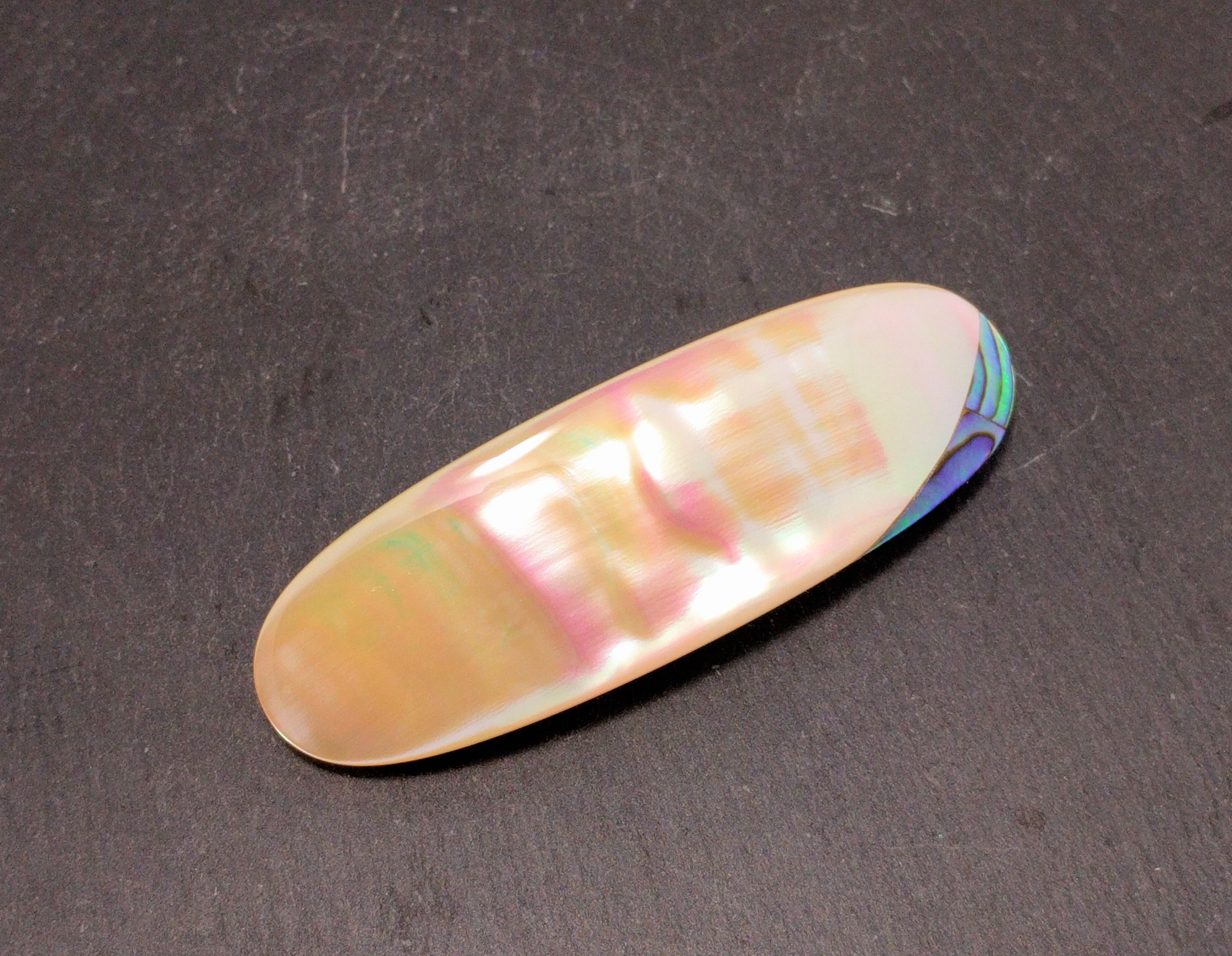 シェルバレッタ 夜光貝 パウアシェル Iichi ハンドメイド クラフト作品 手仕事品の通販