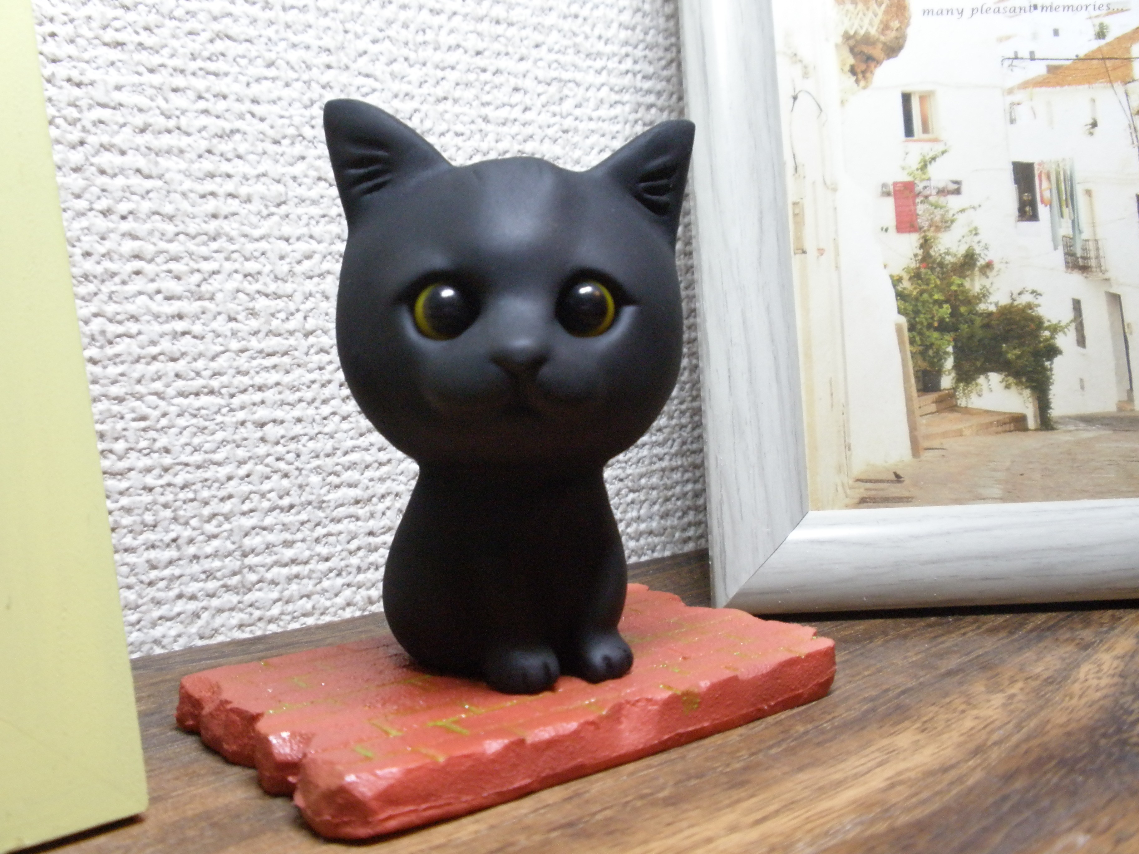 猫人形とレンガ床 黒 Iichi ハンドメイド クラフト作品 手仕事品の通販