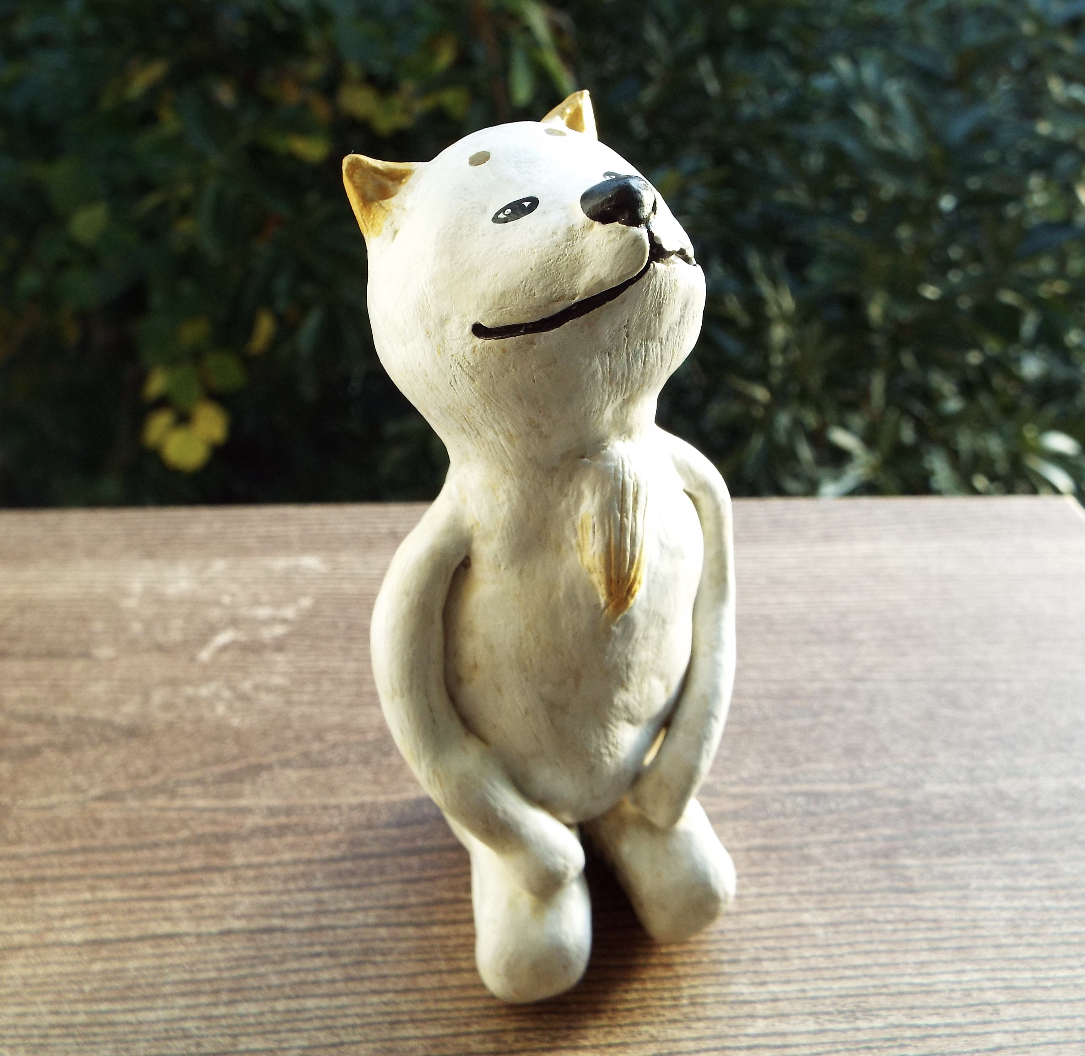 白い犬の ハクさん Iichi ハンドメイド クラフト作品 手仕事品の通販