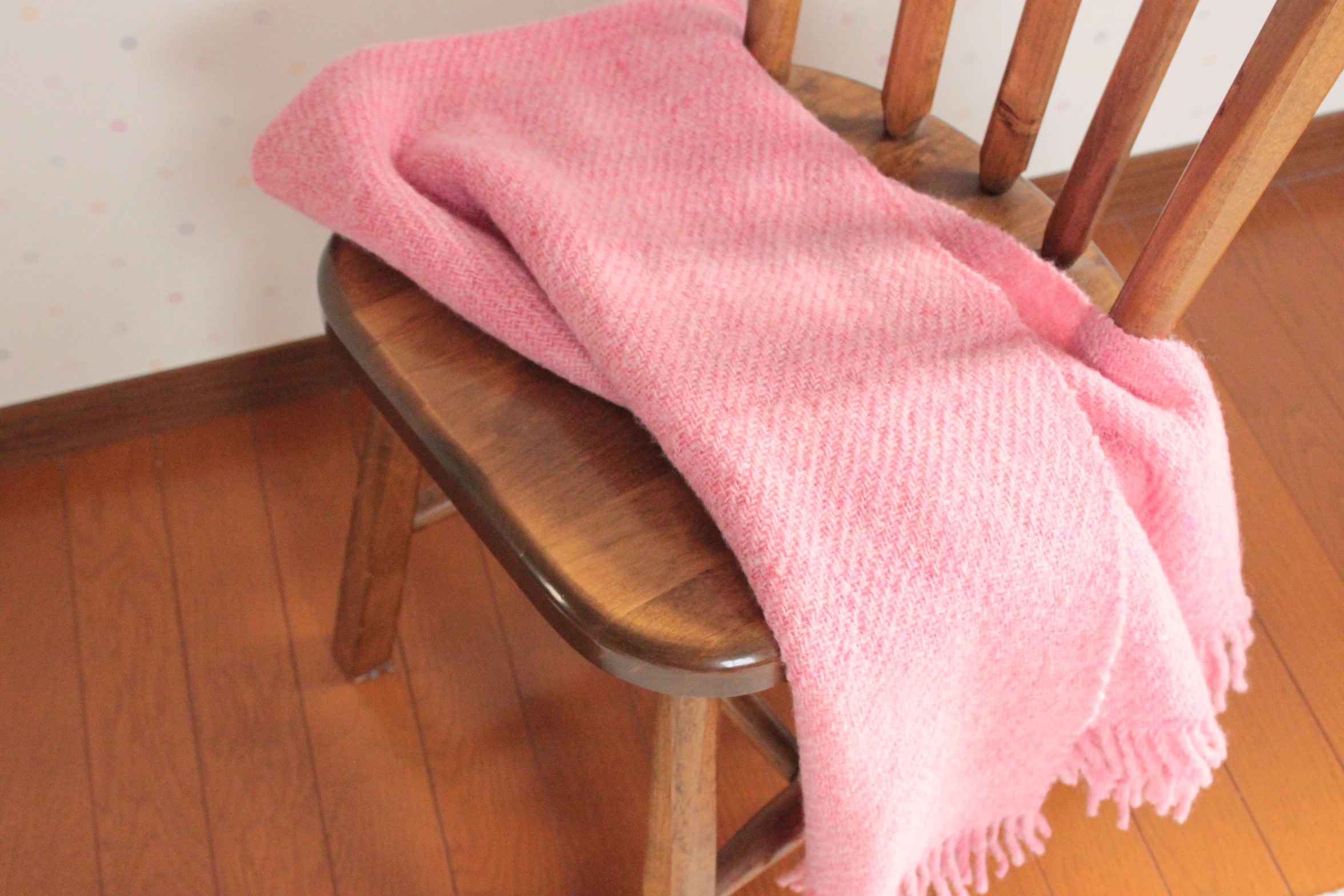手紡ぎ 手織り ウール ショール ブランケット 桜 可愛いピンク Iichi ハンドメイド クラフト作品 手仕事品の通販