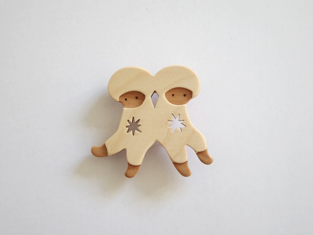 ブローチ 双子の星 Iichi ハンドメイド クラフト作品 手仕事品の通販