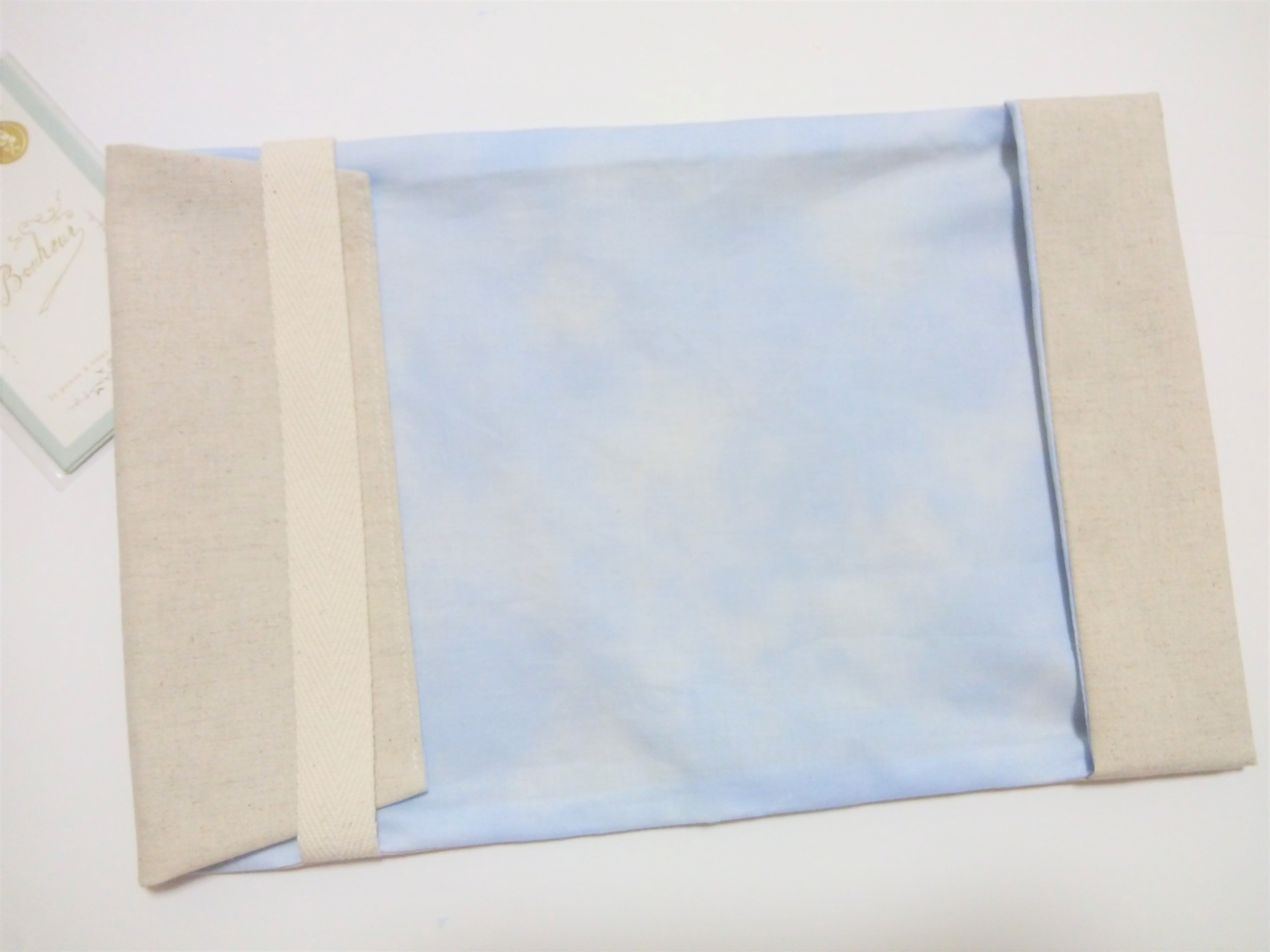 空の色 内側布 とてもｼﾝﾌﾟﾙな ﾌﾞｯｸｶﾊﾞｰ 単行本用 Iichi ハンドメイド クラフト作品 手仕事品の通販