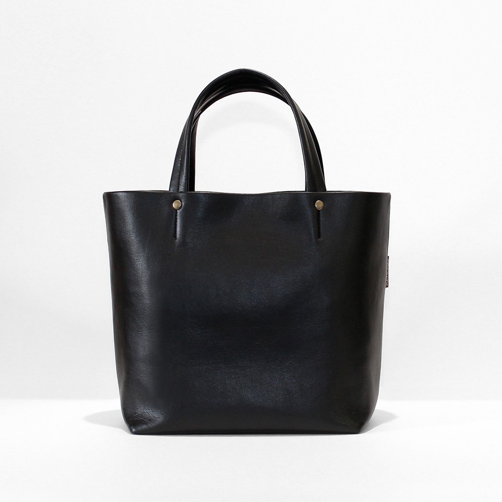 超軽量 250ｇ 整理しやすい内ポケットつき トートバッグ ブラック 受注生産 Iichi ハンドメイド クラフト作品 手仕事品の通販