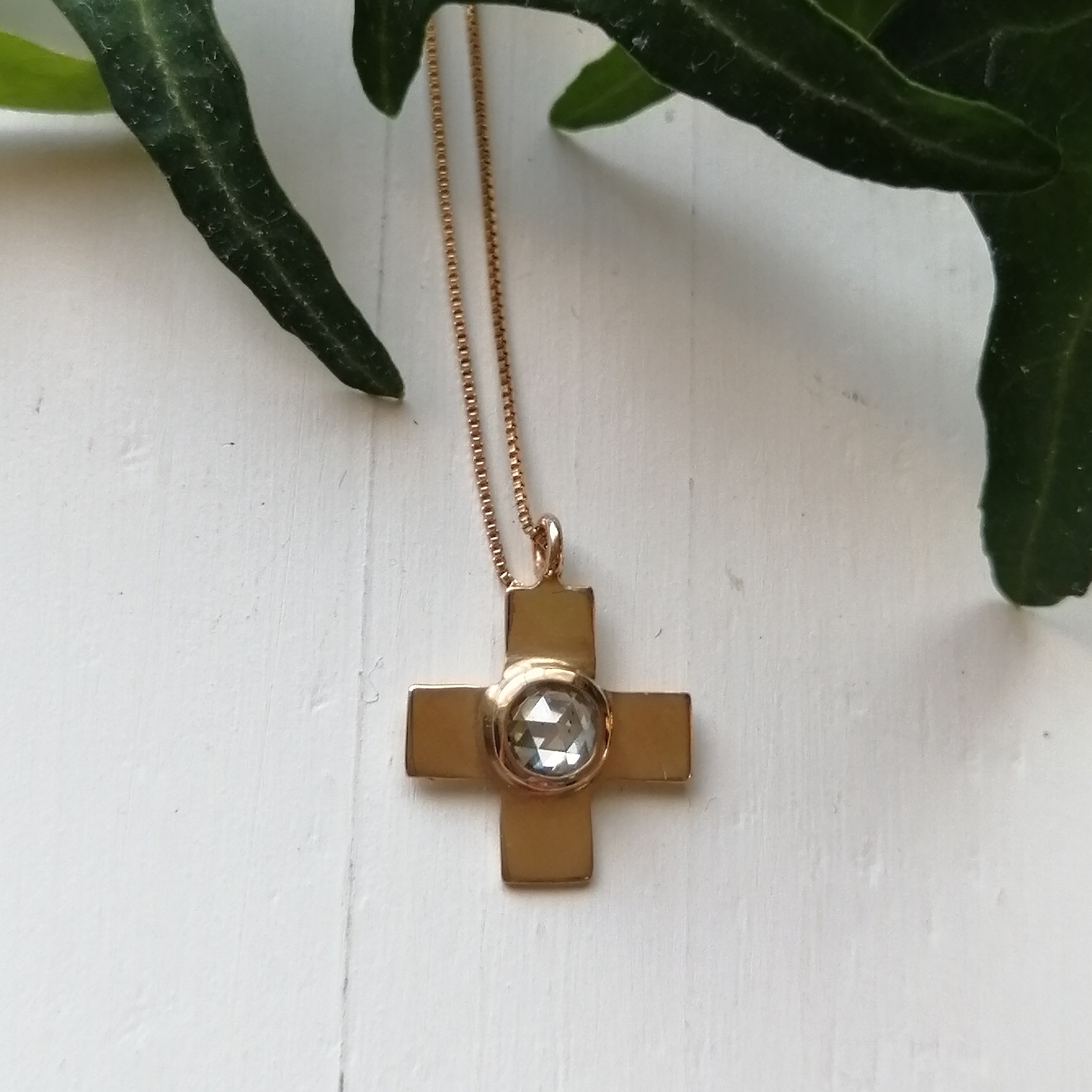 使い勝手の良い Byk10クロスモチーフネックレス ネックレス ダイヤ Apecengenhariablog Com Br