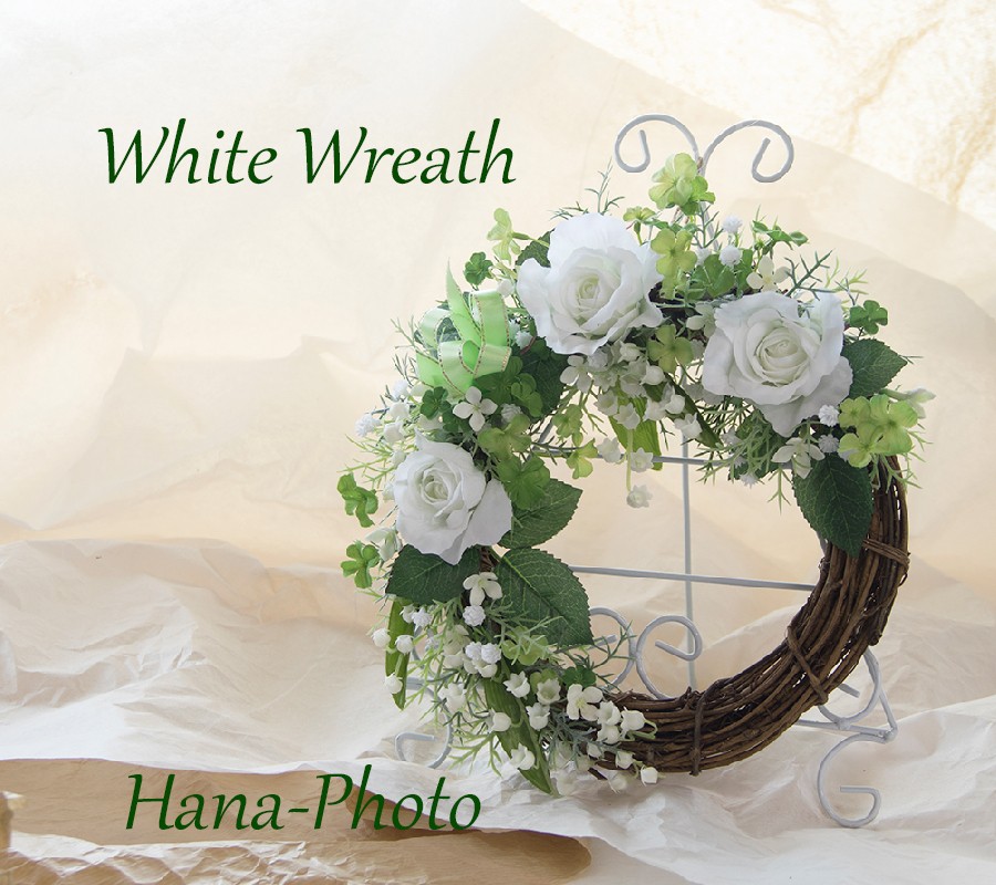 受注制作 大人気の白い花4種 スズラン バラなどとクローバーのホワイトリース リース台 126 Iichi ハンドメイド クラフト作品 手仕事品の通販