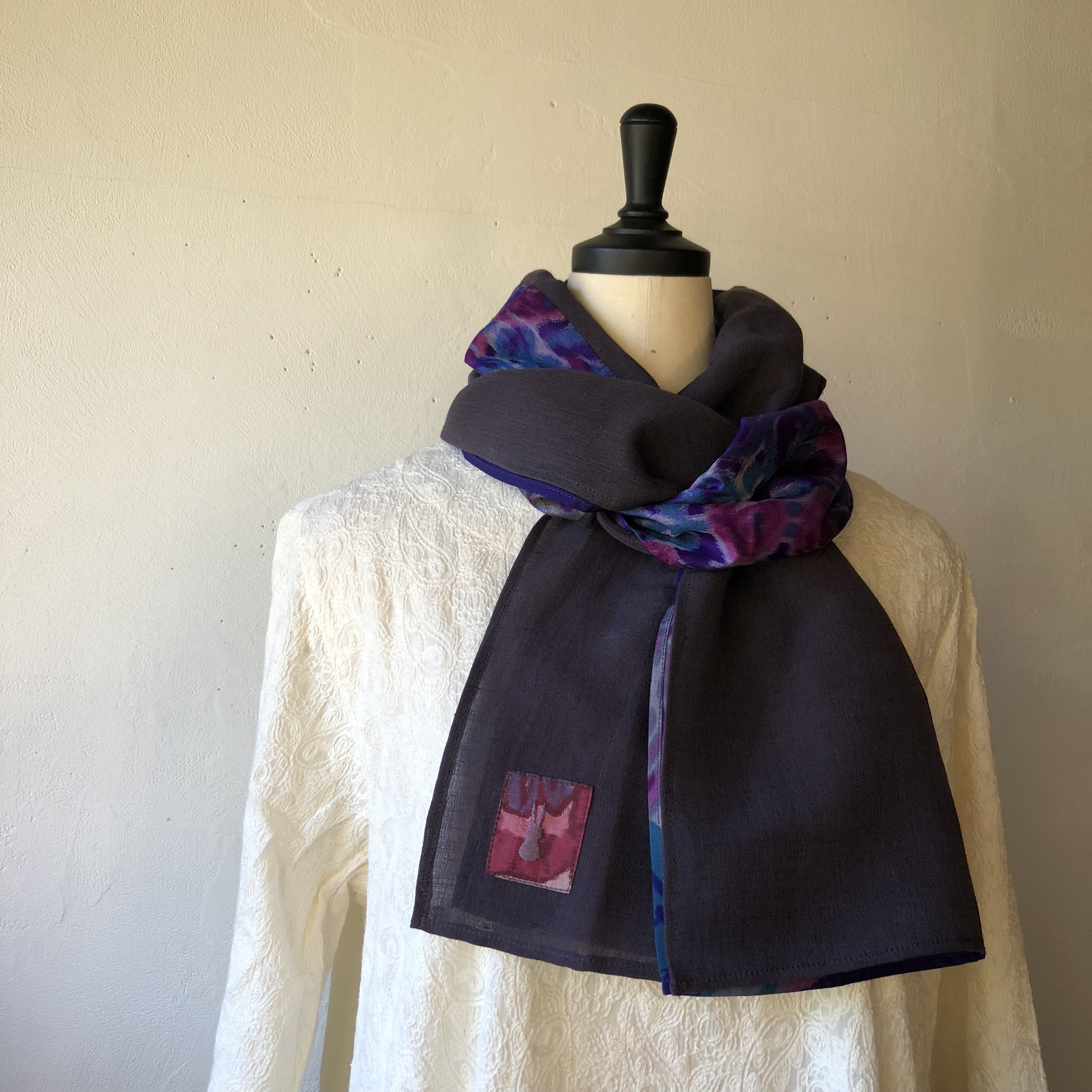 銘仙と播州織のストール017 紫 紫 スカーフ 麻 リネン コットン Iichi ハンドメイド クラフト作品 手仕事品の通販