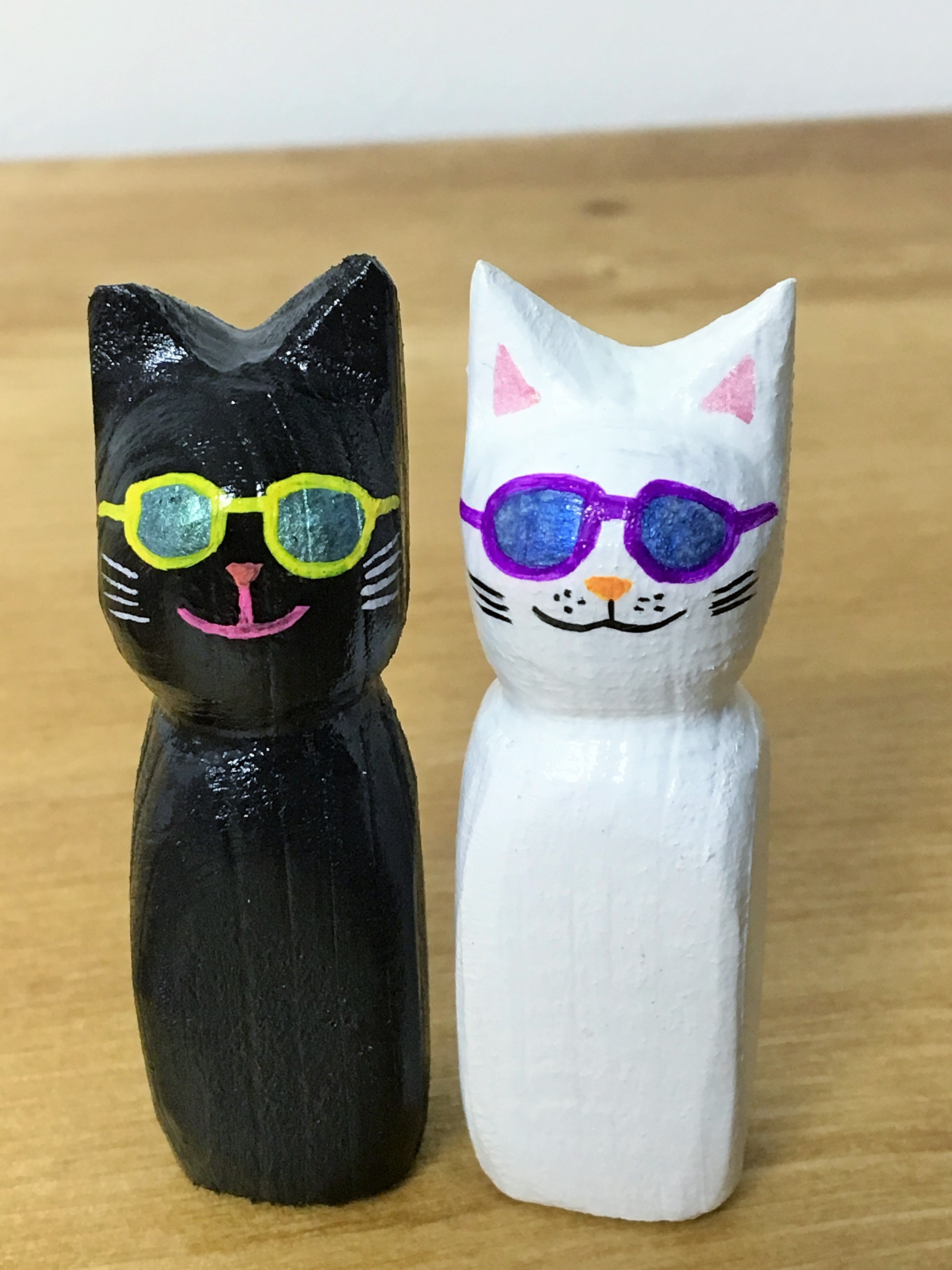 木彫り猫 白猫サングラス Iichi ハンドメイド クラフト作品 手仕事品の通販