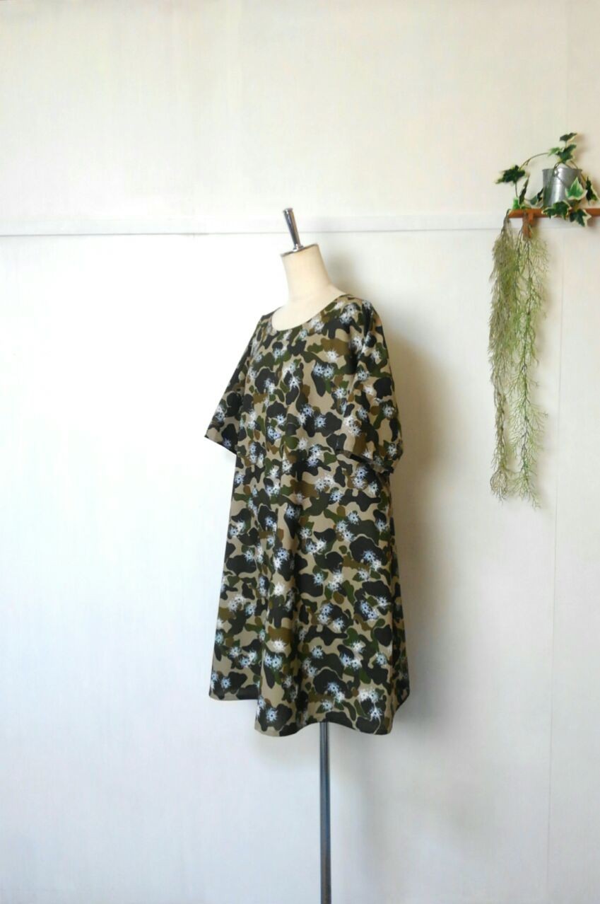 ゆったり着てね 迷彩柄 ワンピース カモフラージュ Iichi ハンドメイド クラフト作品 手仕事品の通販