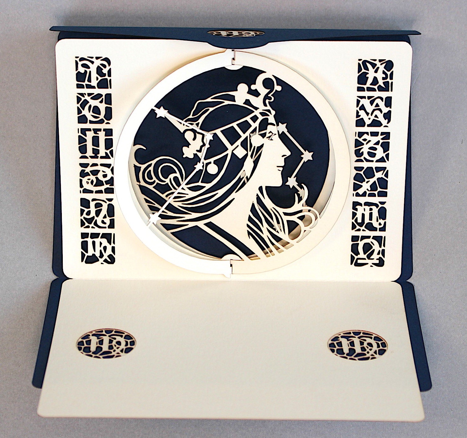 乙女座バースデーカード 切り絵のポップアップカード Iichi ハンドメイド クラフト作品 手仕事品の通販