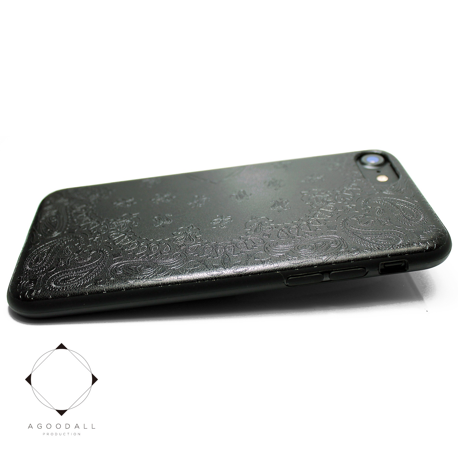 Iphone7 Iphone8 Iphonese2 新型 特殊エンボス加工 レザーケースカバー ペイズリー ブラック Iichi ハンドメイド クラフト作品 手仕事品の通販