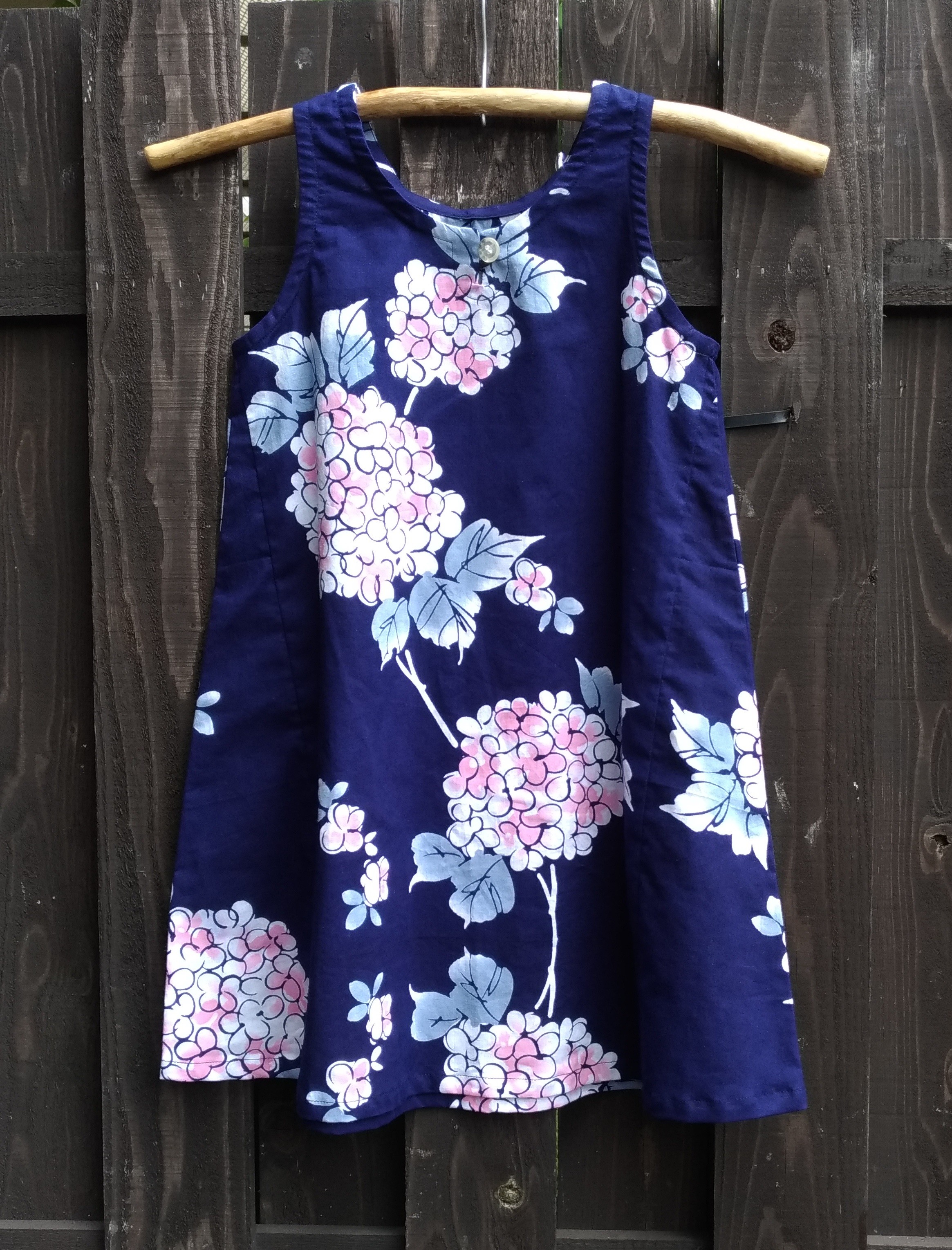 子ども用 8 9歳 紫陽花柄の浴衣地 新反 のワンピースママとお揃いで Iichi ハンドメイド クラフト作品 手仕事品の通販 子ども用 8 9歳 紫陽花柄の浴衣地 新反 のワンピースママとお揃いで Iichi ハンドメイド クラフト作品 手仕事品の通販