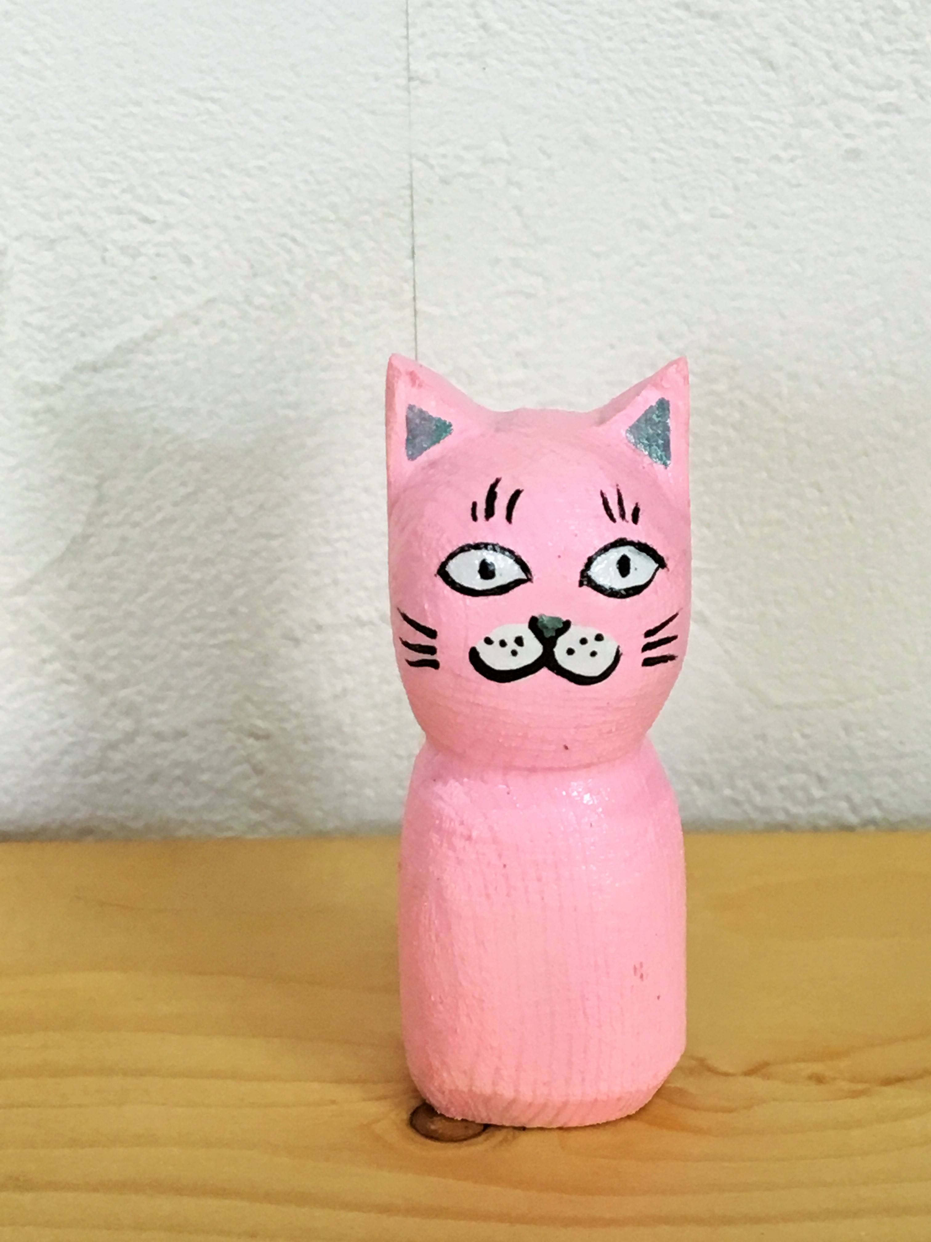 木彫り猫 パステル ピンク Iichi ハンドメイド クラフト作品 手仕事品の通販