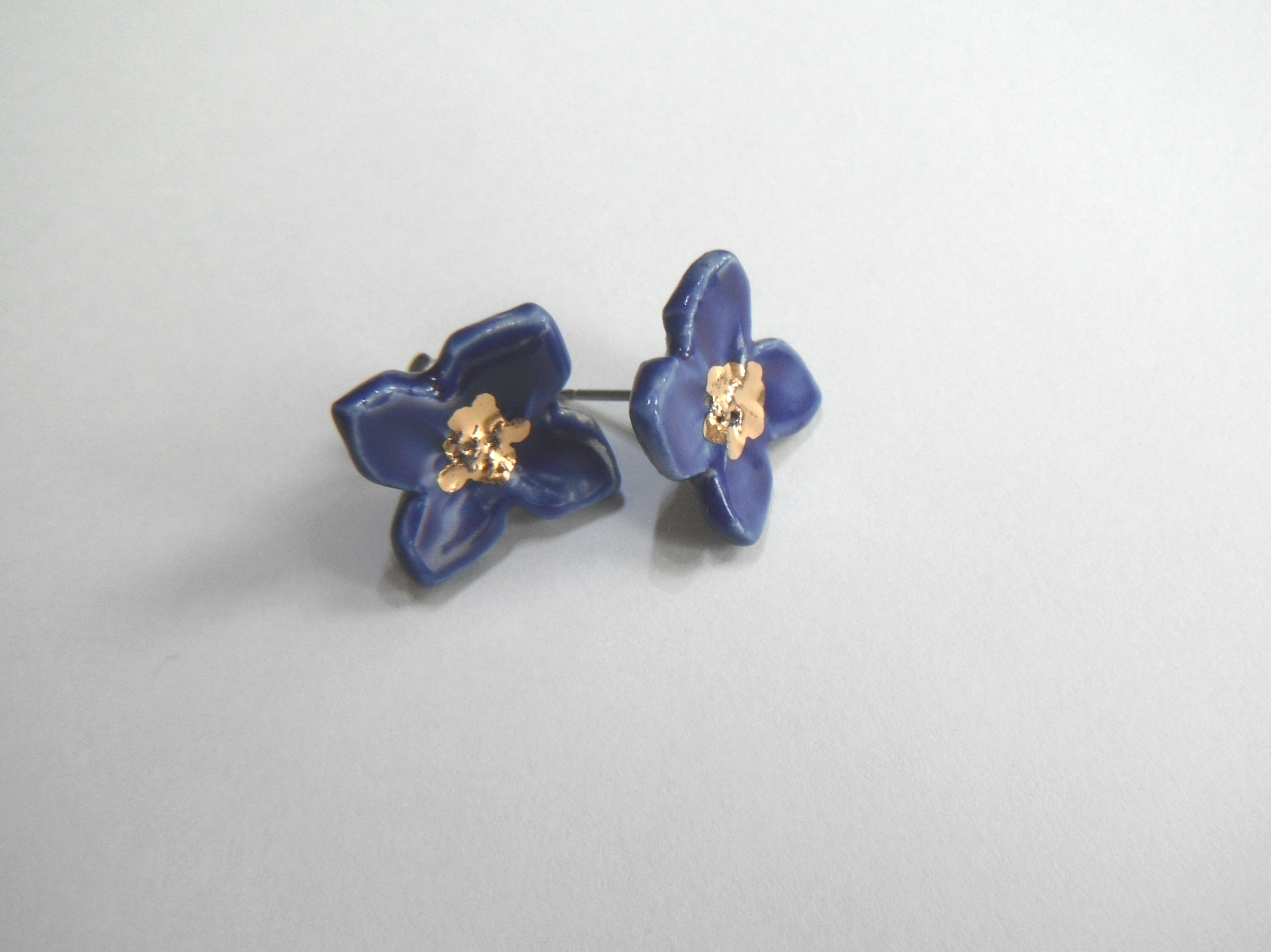 小さい花のpieace Earring 青 Iichi ハンドメイド クラフト作品 手仕事品の通販