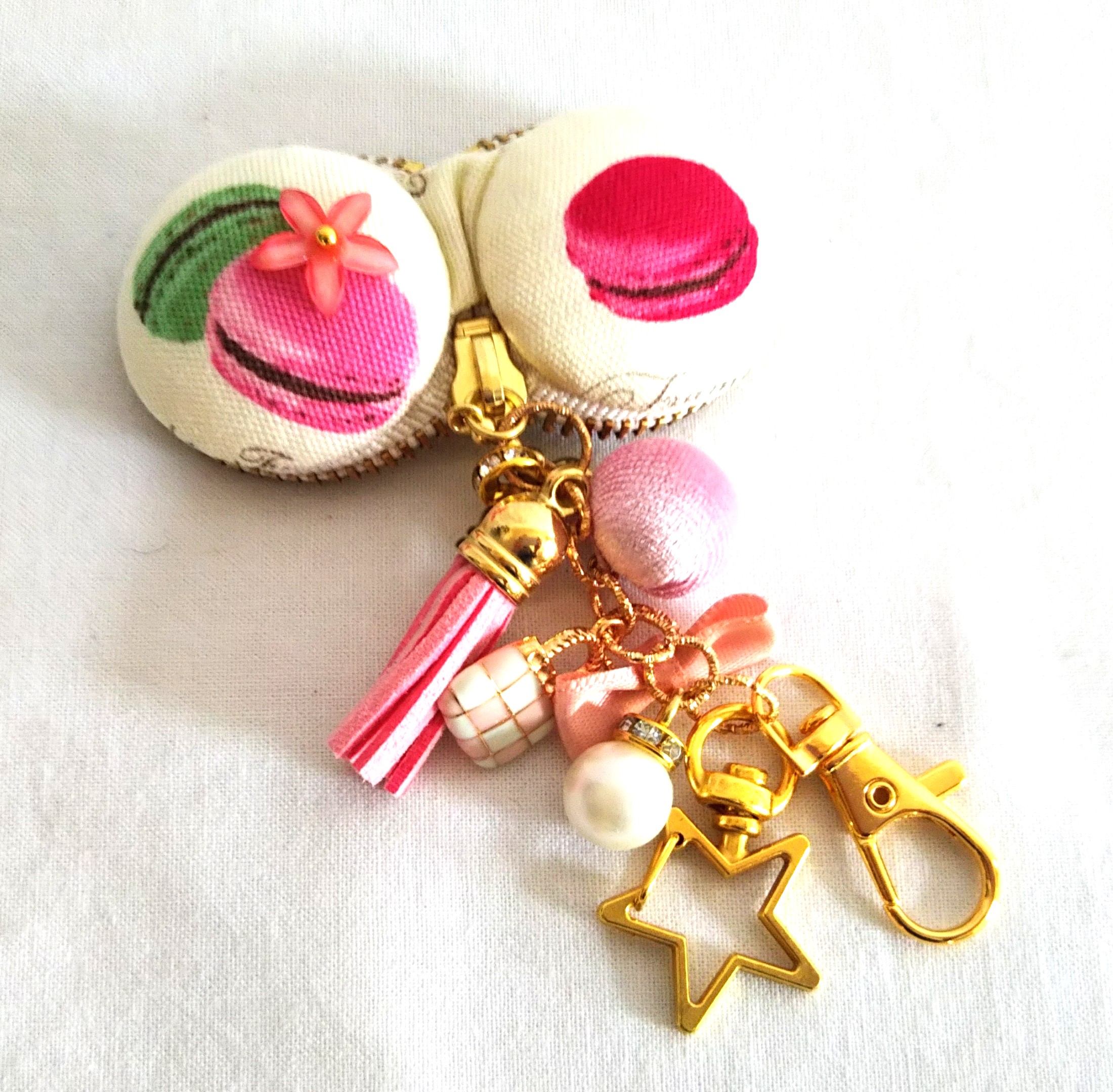 マカロンケーキのマカロン キーホルダー Iichi ハンドメイド クラフト作品 手仕事品の通販 マカロンケーキのマカロン キーホルダー Iichi ハンドメイド クラフト作品 手仕事品の通販