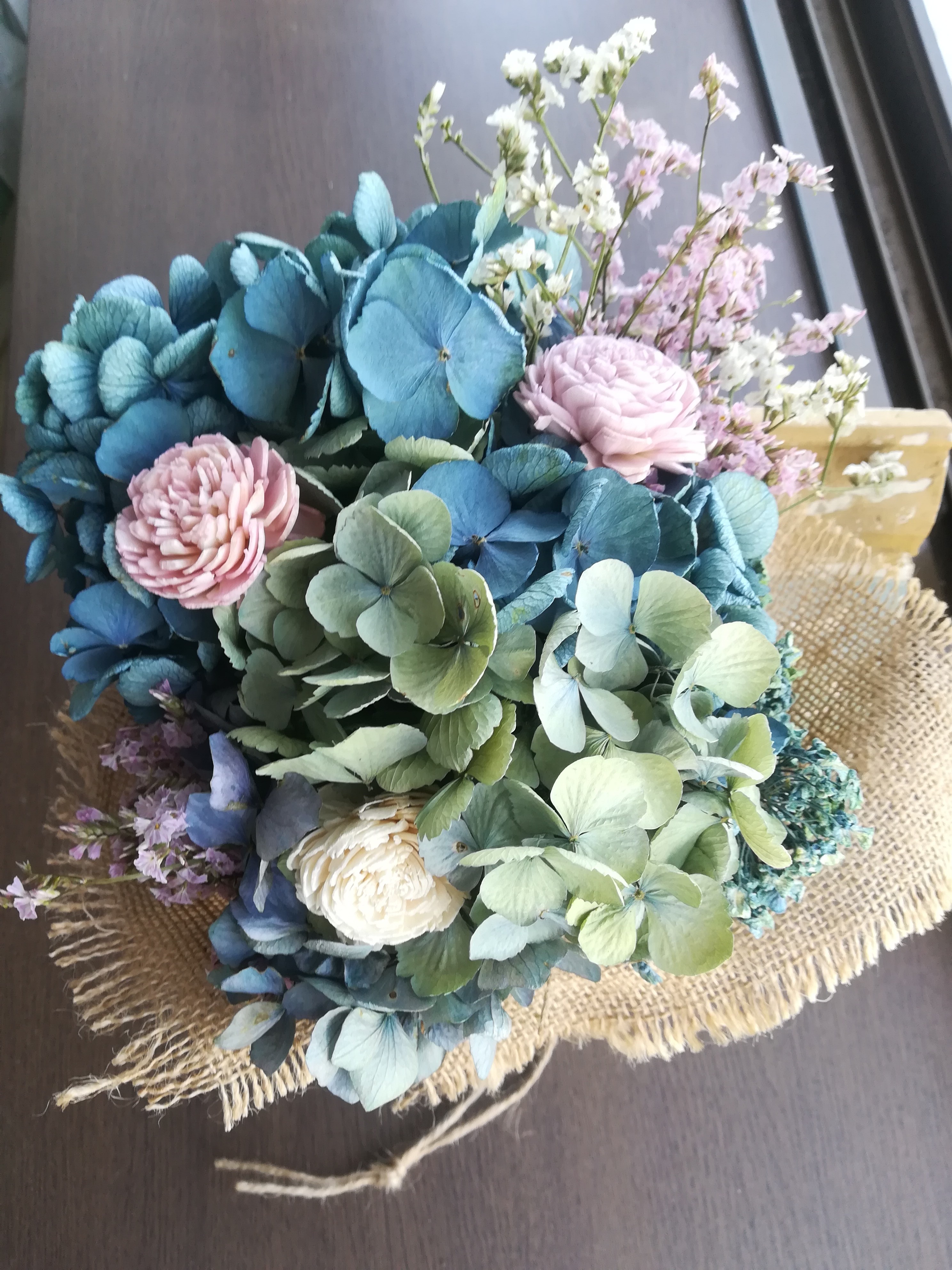 送料無料 ドライフラワーブーケ スワッグあじさいと Iichi ハンドメイド クラフト作品 手仕事品の通販