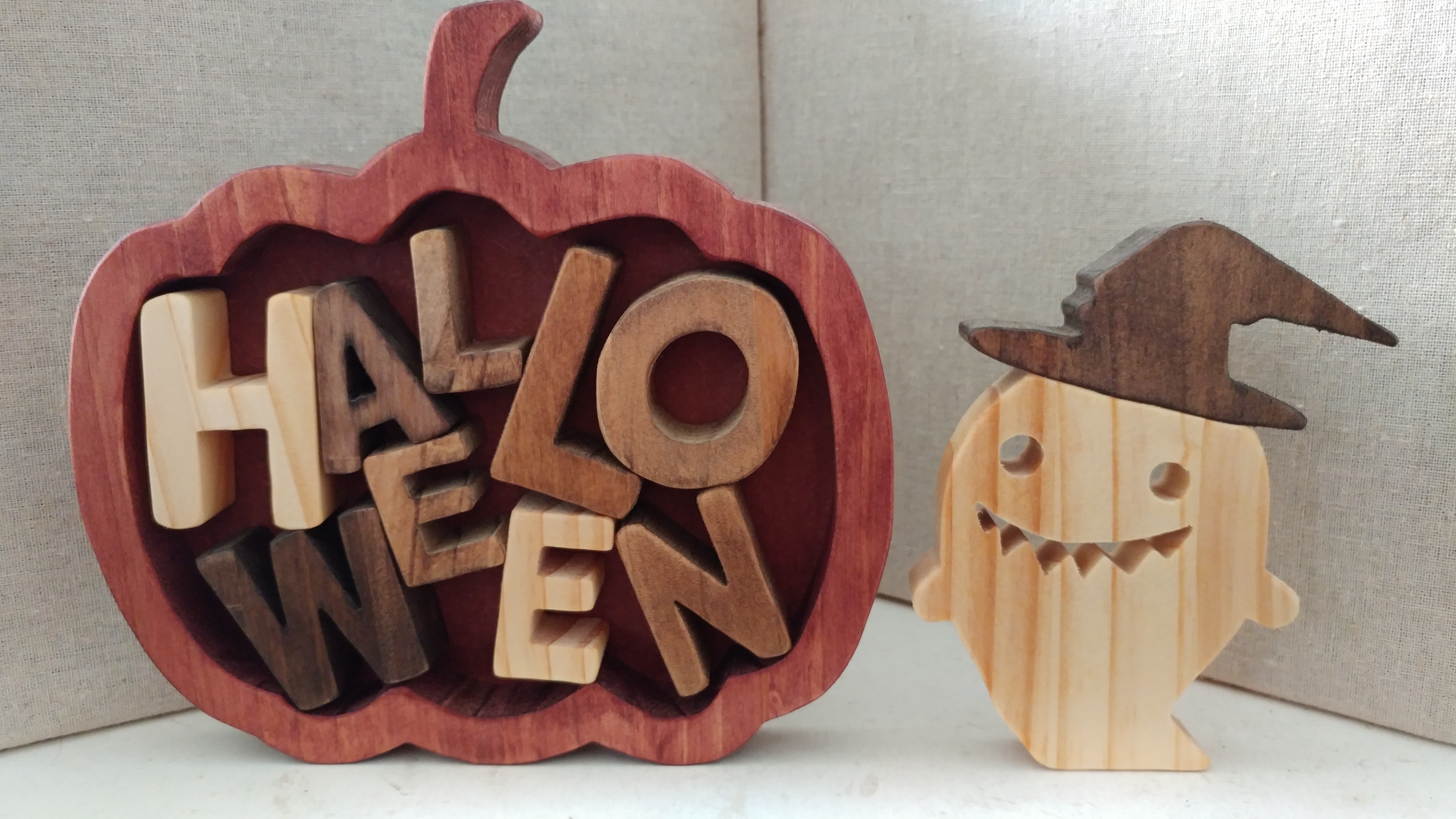 オバケとカボチャとハロウィンの文字 Halloween Iichi ハンドメイド クラフト作品 手仕事品の通販