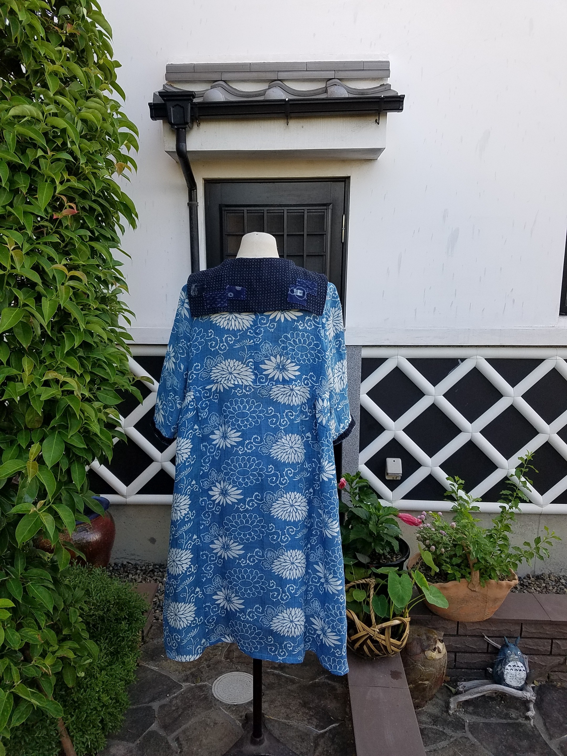 着物リメイク 手作り 型染め 麻100 襟がチビセーラー ワンピース 白麻100 ペチコート付き Iichi ハンドメイド クラフト作品 手仕事品の通販