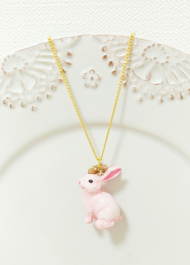 ライトピンクうさぎネックレス ハートモチーフｍｉｘ Iichi ハンドメイド クラフト作品 手仕事品の通販