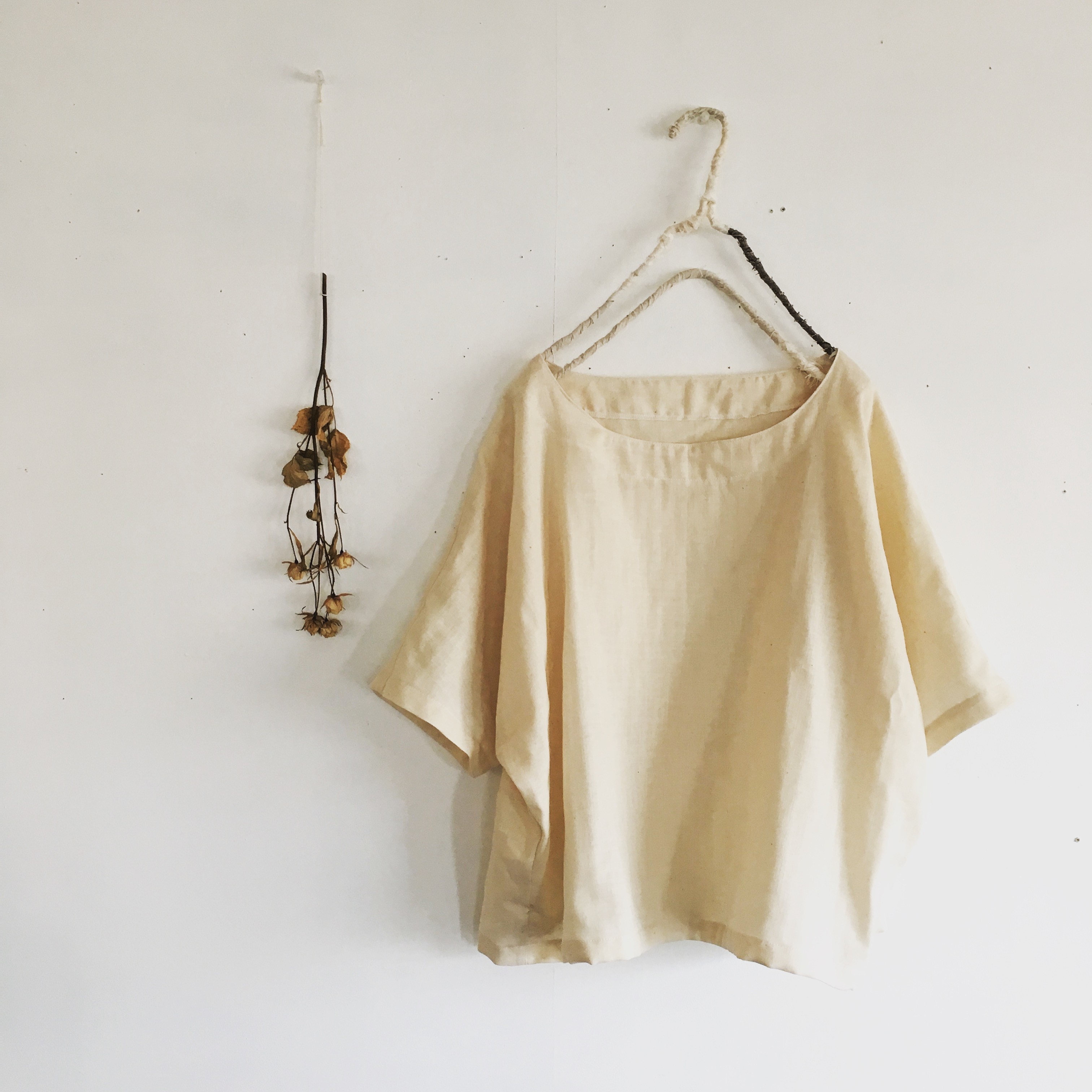 ふんわり生成り色 Wガーゼのトップス O To 052 Iichi ハンドメイド クラフト作品 手仕事品の通販