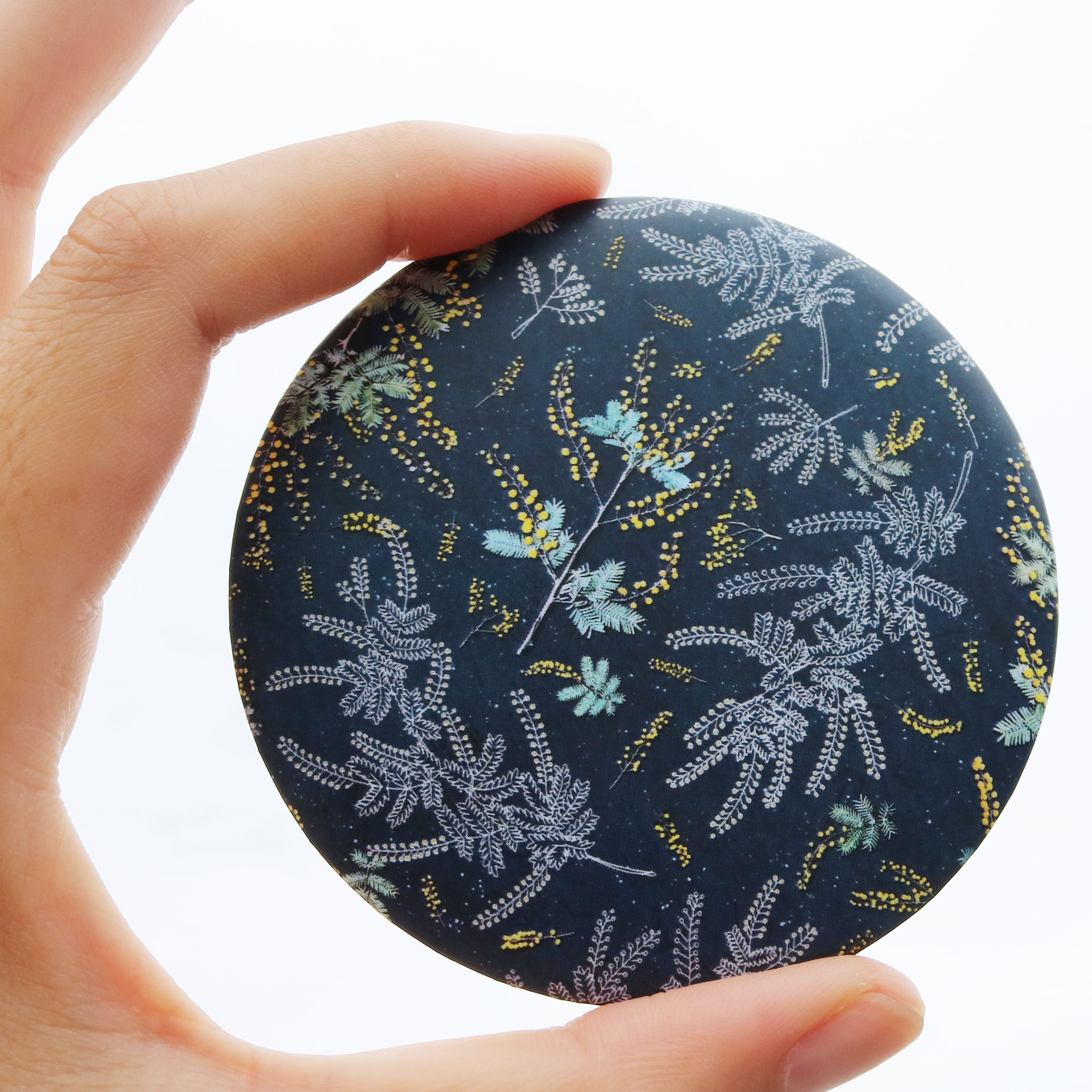 まんまる手鏡 ミモザの星降る夜に Iichi ハンドメイド クラフト作品 手仕事品の通販
