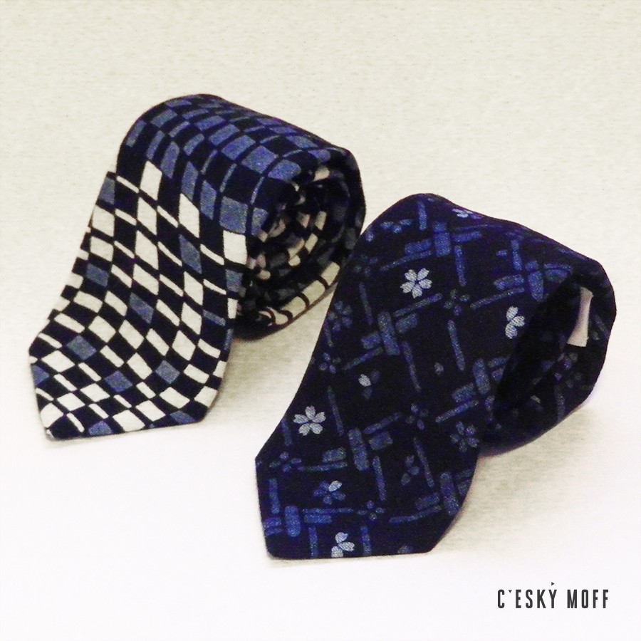 藍染花柄ネクタイ インディゴ 植物柄 本藍染 Iichi ハンドメイド クラフト作品 手仕事品の通販